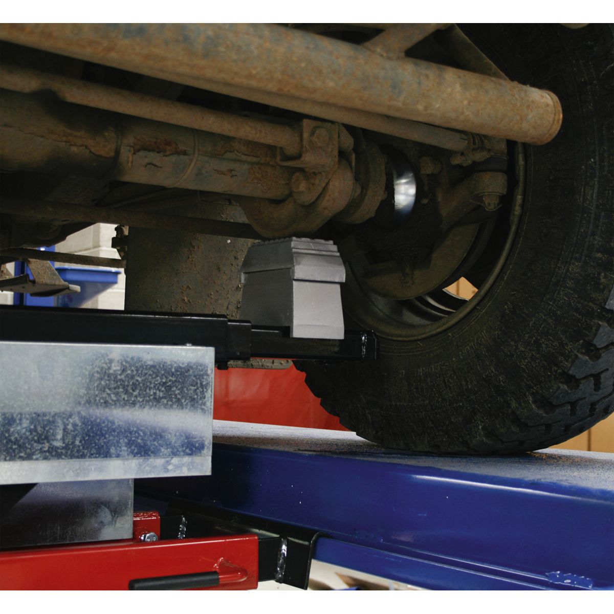 Sealey Jacking Beam 2 Tonne with Arm Extenders & Flat Roller Supports - Image 5