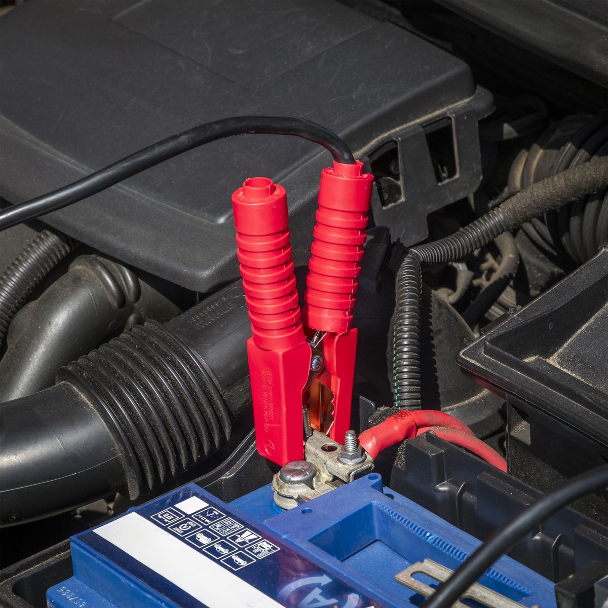 Sealey 12/24V Automatic Battery Charger 60A & 200A Starter - Image 5