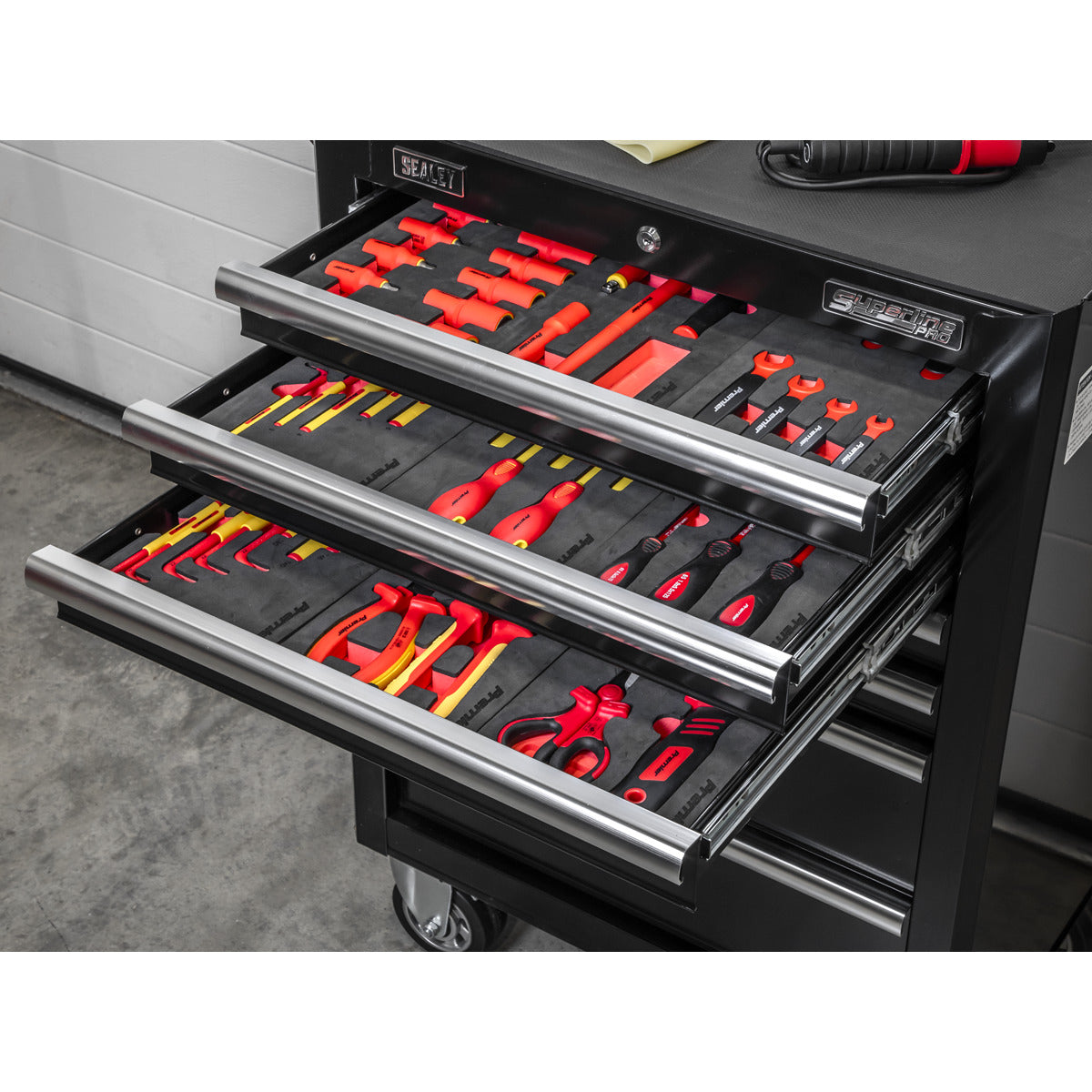 Sealey Rollcab 7 Drawer with Insulated Tool Kit 63pc TBTECOMBO2