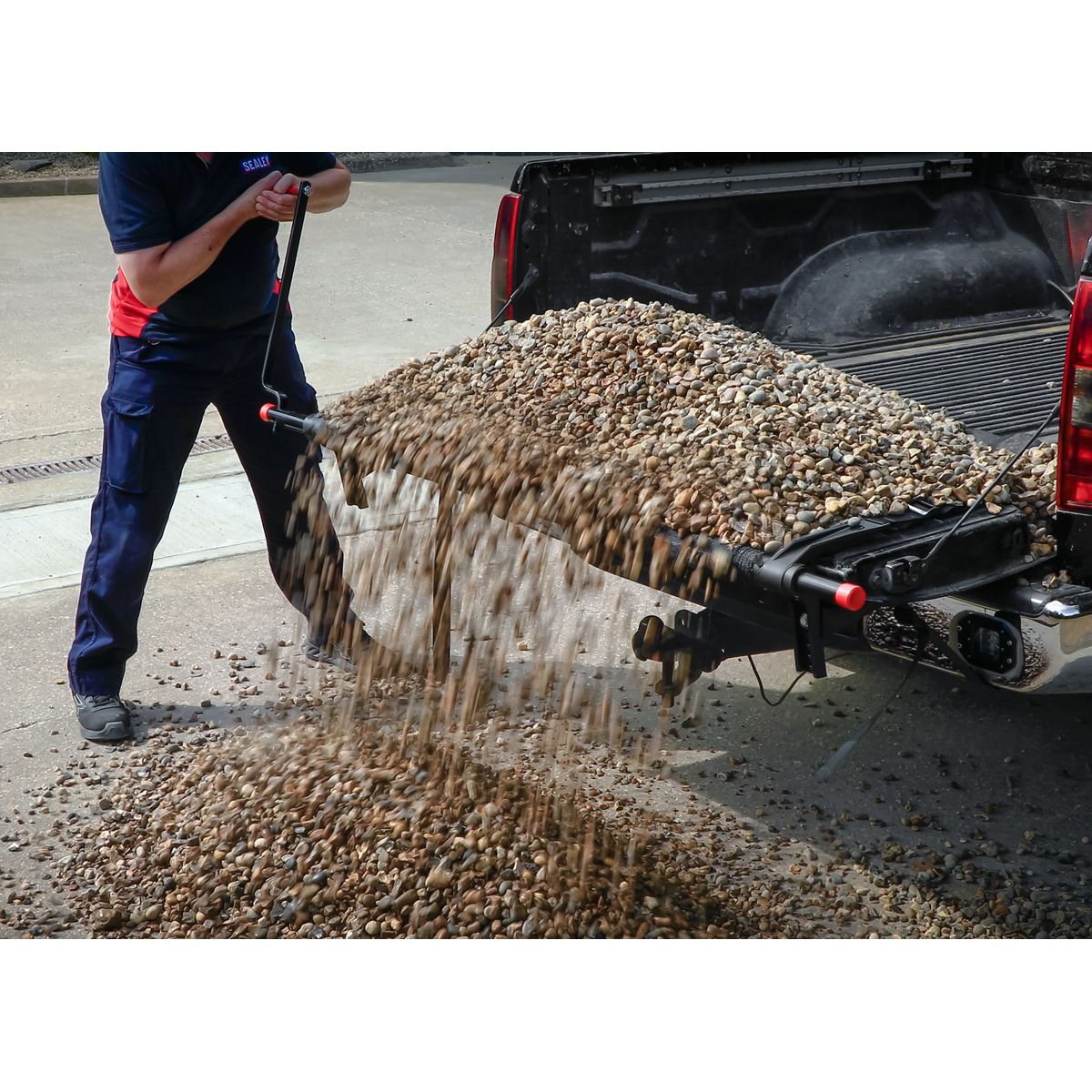 Sealey Truck Bed Cargo Unloader 900kg Capacity - Image 4