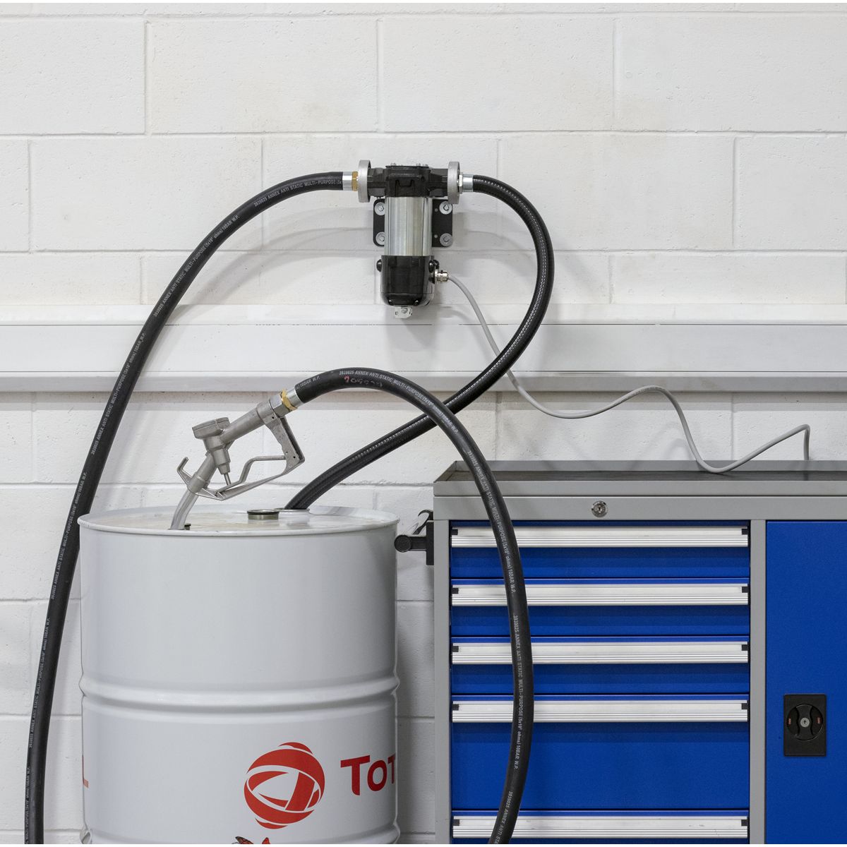 Sealey High Volume Diesel & Fluid Transfer Pump 12V - Image 7