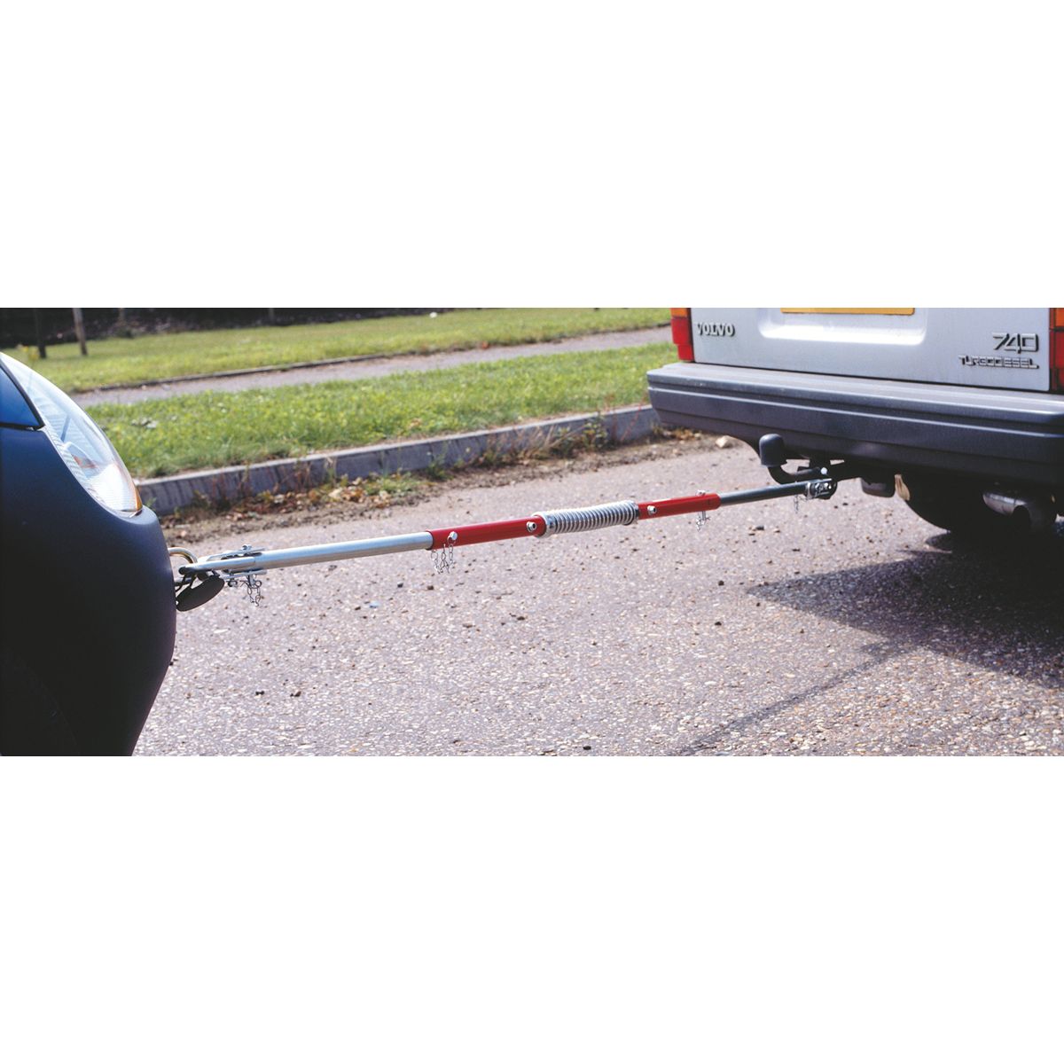 Sealey Tow Pole with Shock Spring 2000kg Rolling Load Capacity - Image 3