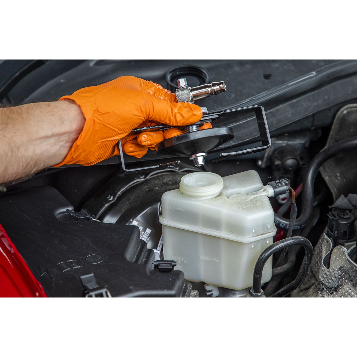 Sealey Universal Adaptor Brake & Clutch Bleeder Cap - Image 6