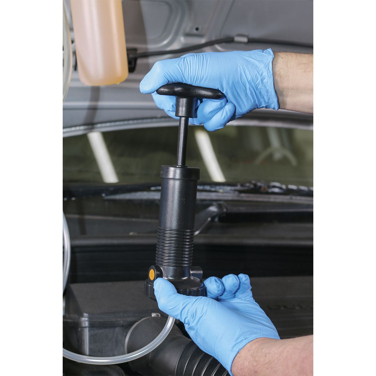 Sealey Brake & Clutch Bleeder - Image 7