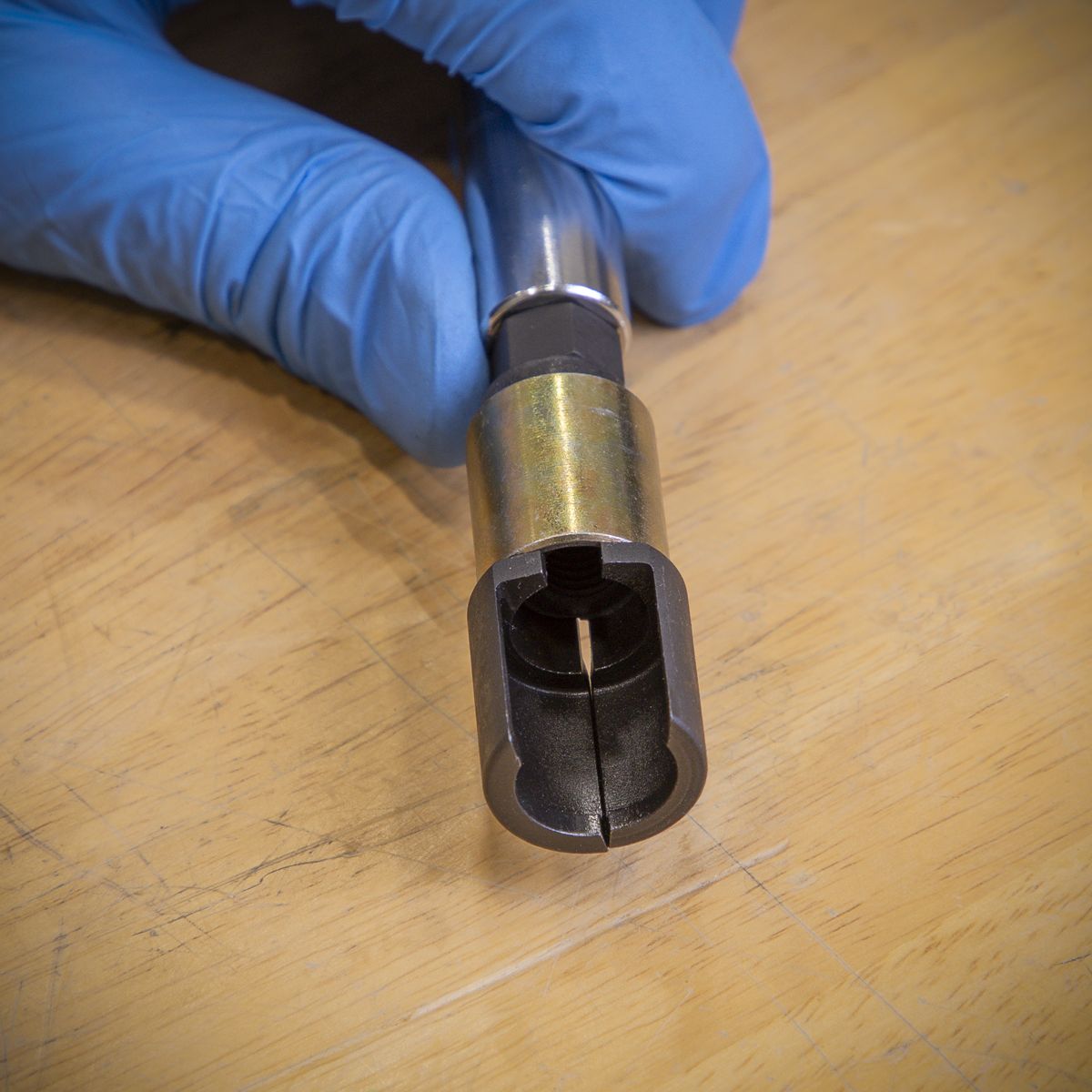 Sealey Petrol Injector Puller for Ford EcoBoost - Image 4