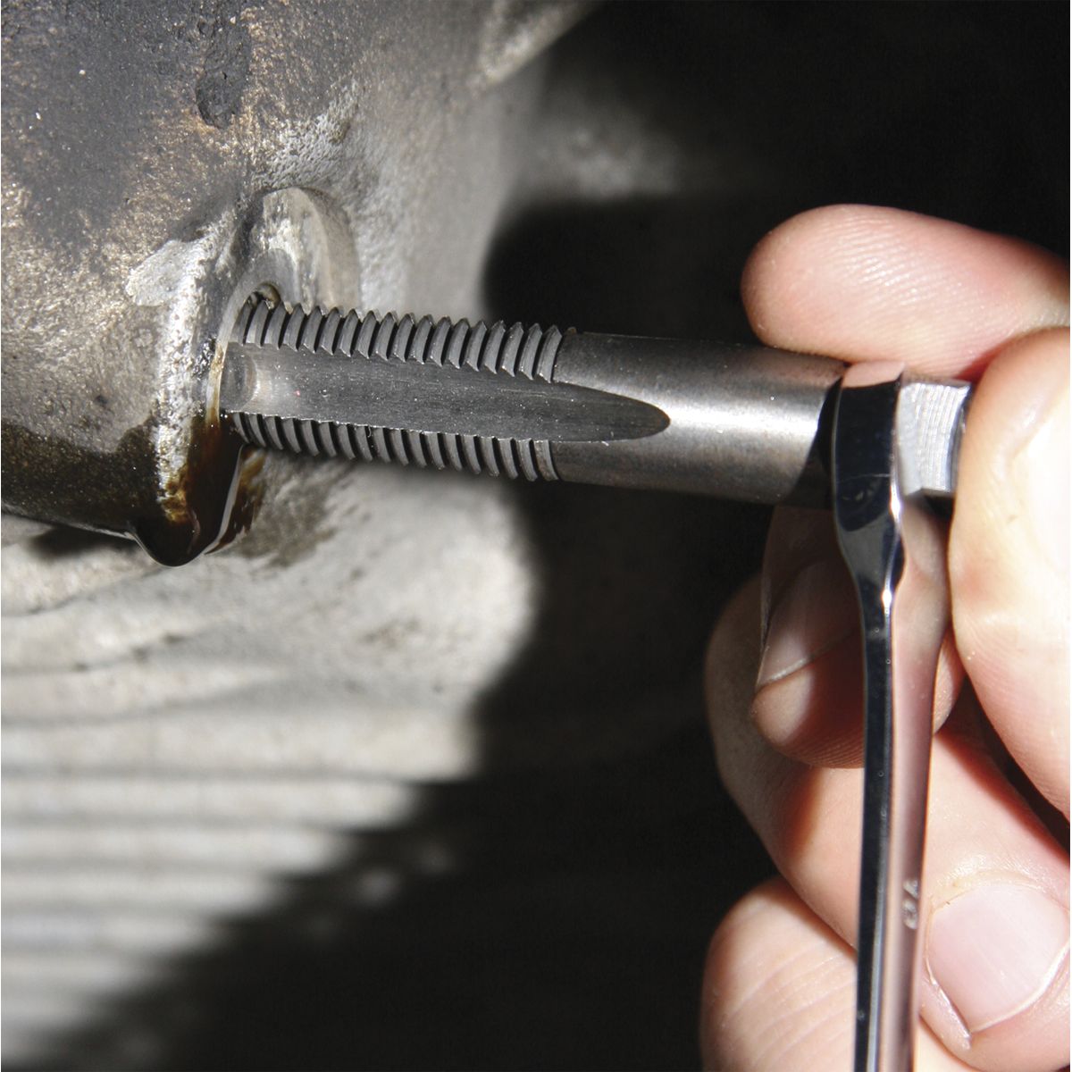 Sealey Oil Drain Plug Master Thread Repair Set - Image 5
