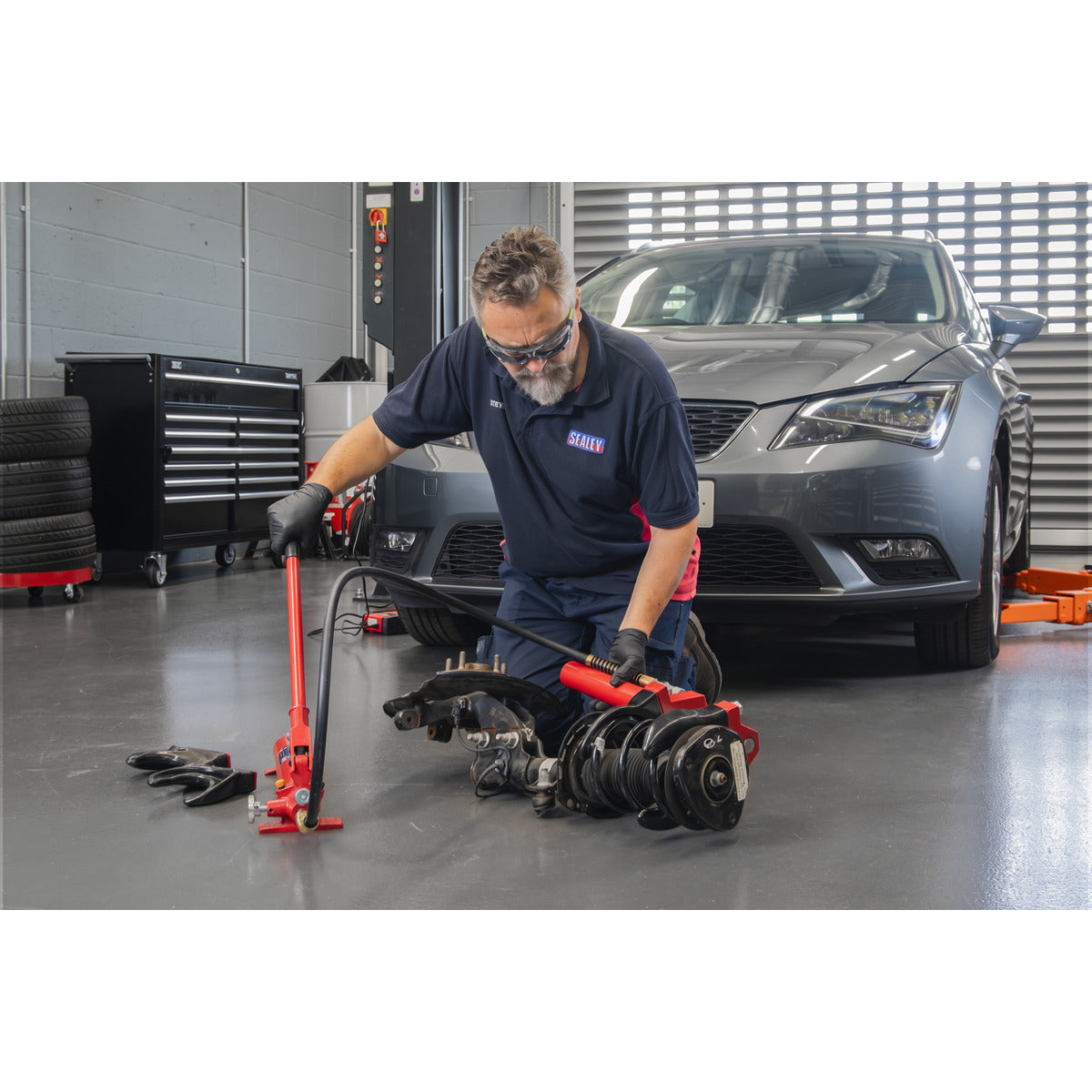 Sealey Hydraulic Coil Spring Compressor 1000kg VS7011
