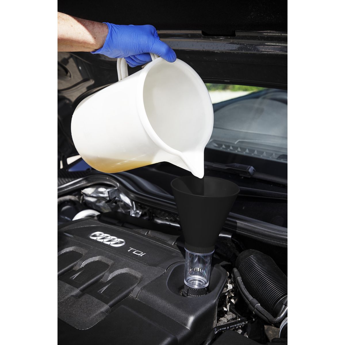 Sealey Engine Oil Funnel Set for Audi/Seat/Skoda/Volkswagen 5pc - Image 7