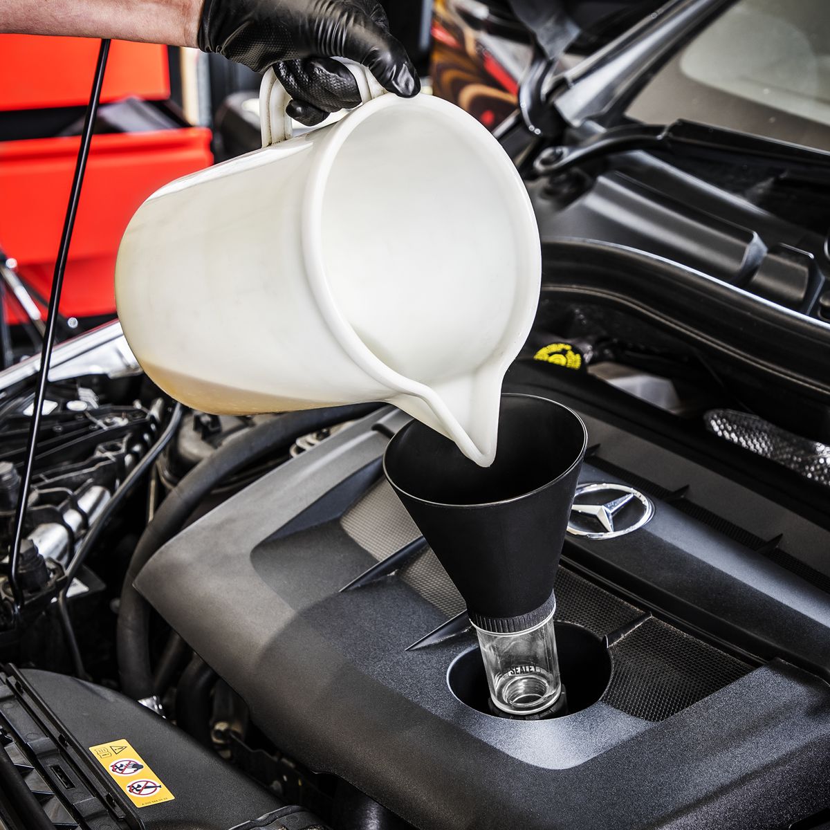 Sealey Engine Oil Funnel Set for BMW/Mercedes-Benz 4pc - Image 6