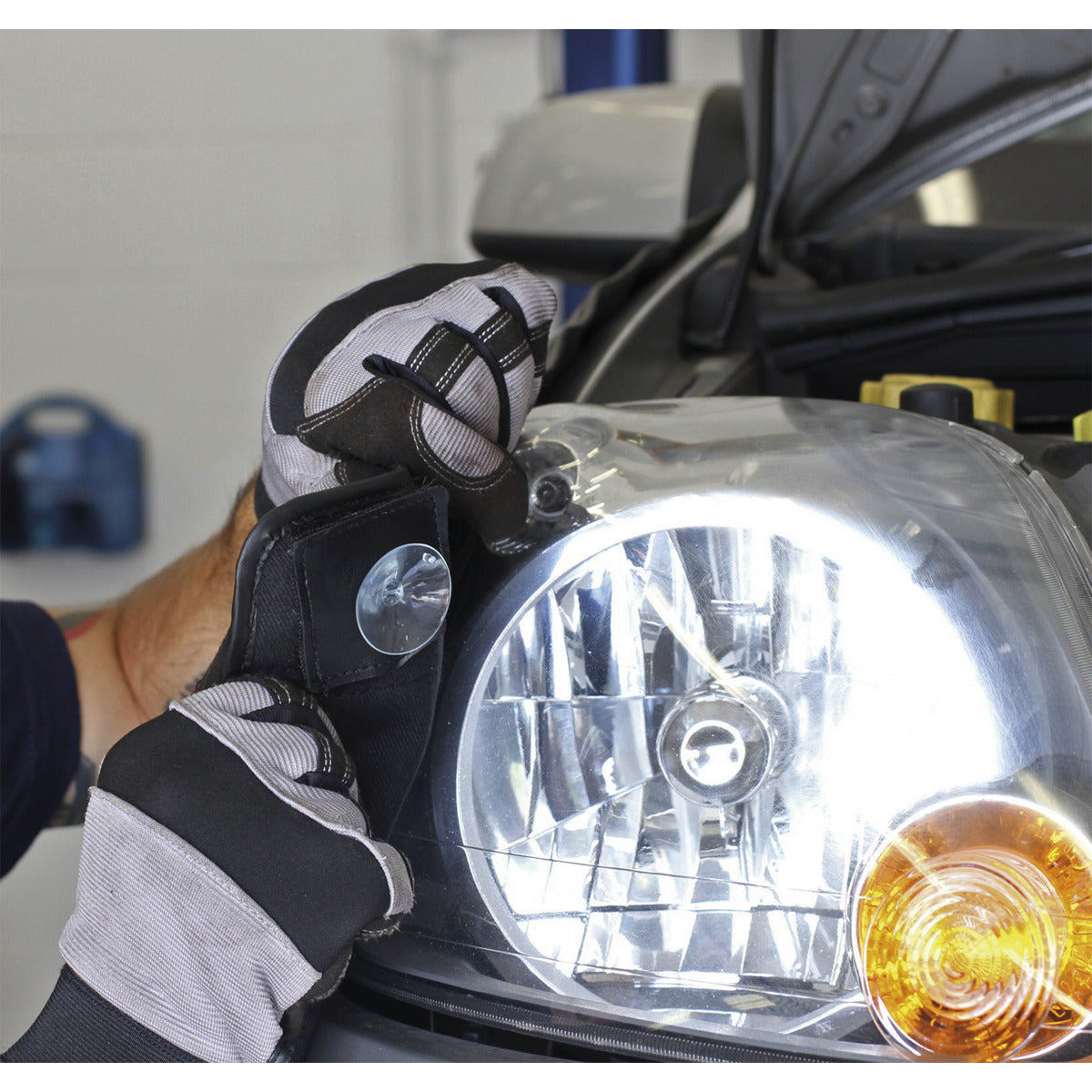 Sealey Magnetic Workshop Wing Cover & Suction Grip VS8503