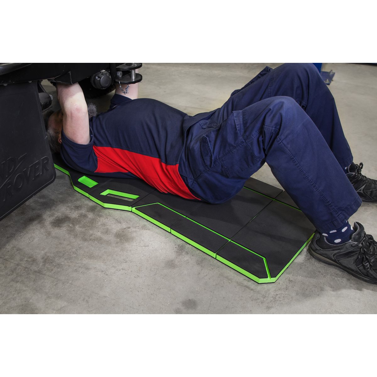 Sealey Premier Folding Mechanic's Work Mat 31mm - Image 7