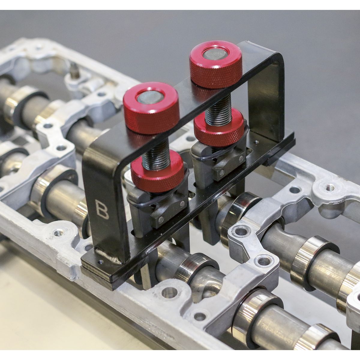Sealey Camshaft Installation Kit - for VAG, Porsche - Belt & Chain Drive - Image 4