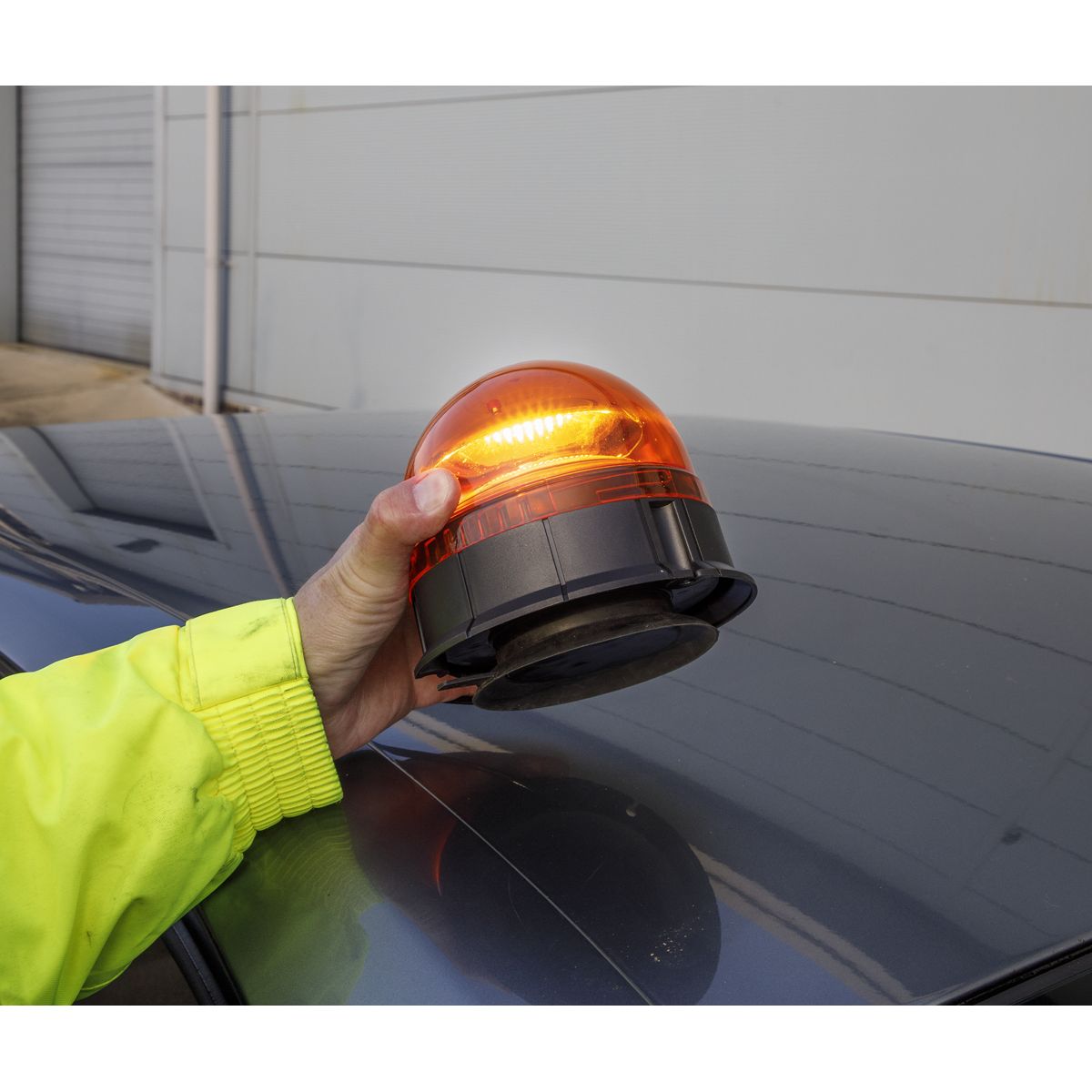 Sealey Warning Beacon with Magnetic Base 20W SMD LED 12/24V - Image 8
