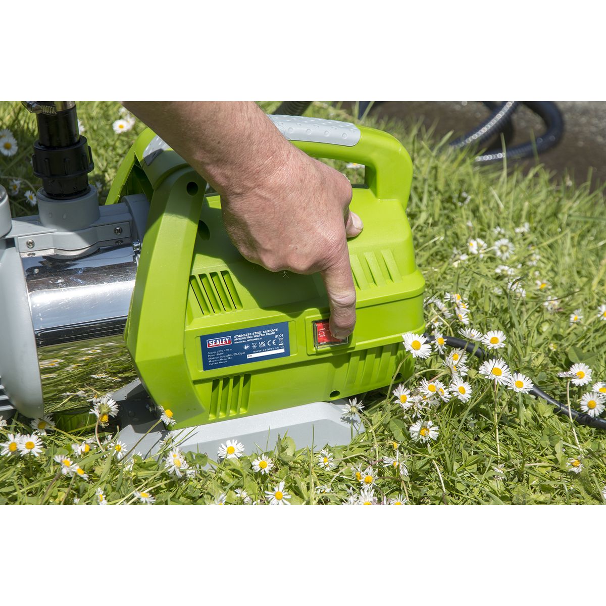 Sealey Surface Mounting Water Pump Stainless Steel 55L/min 230V - Image 8