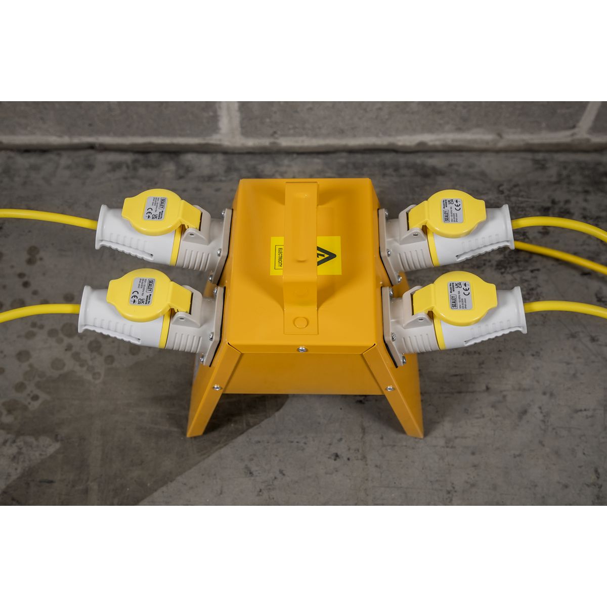 Sealey 4-Way Splitter Box 110V - Image 5