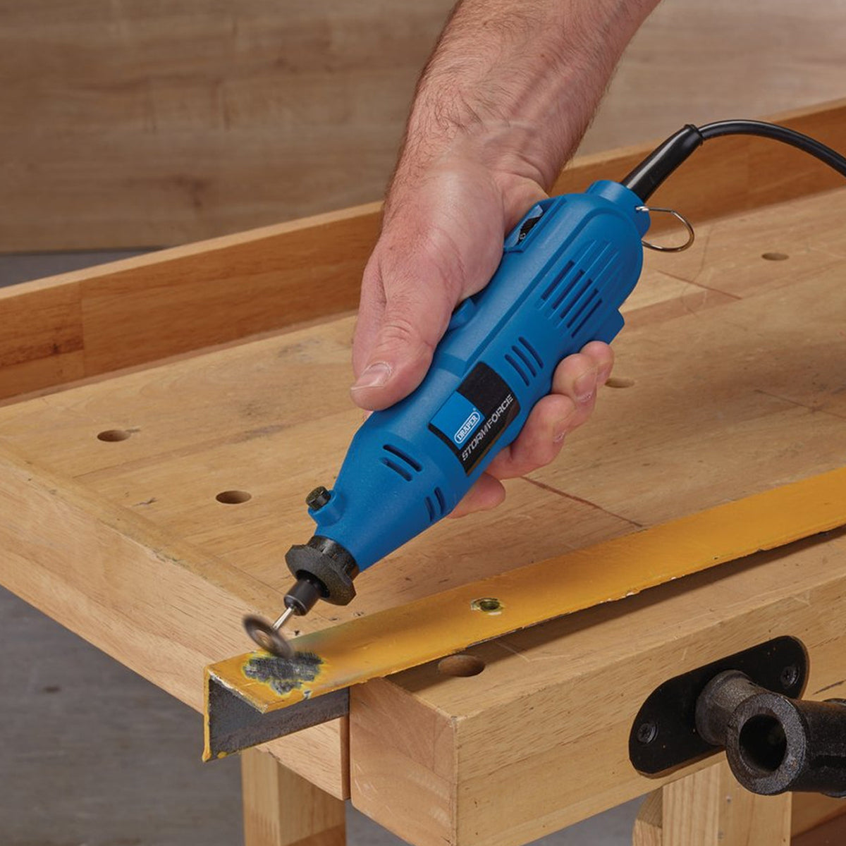 Draper Draper Storm Force® 230V Rotary Multi-Tool Kit, 135W (40 Piece) 98521