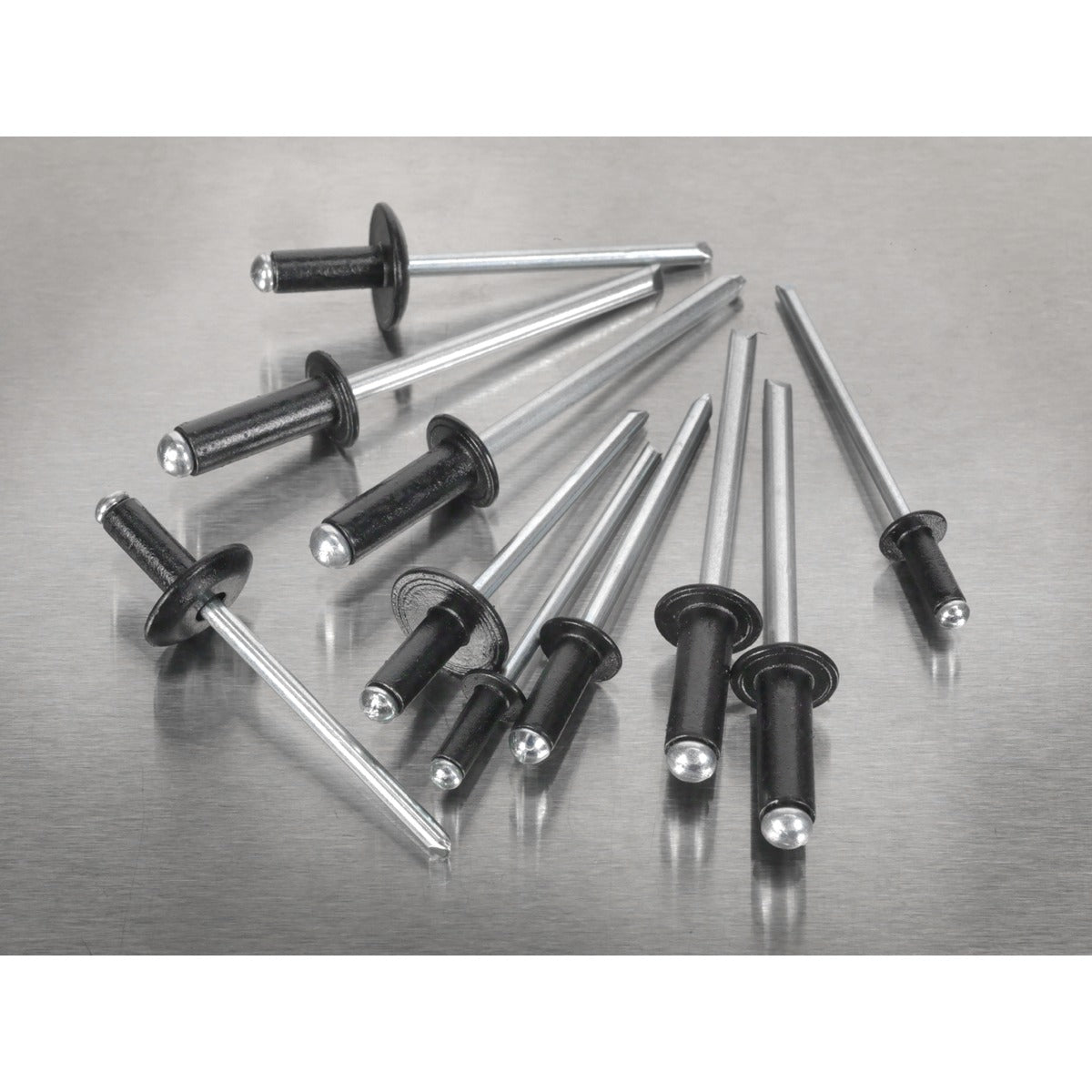 Sealey Black Anodised Rivet Assortment 200pc AB074BR