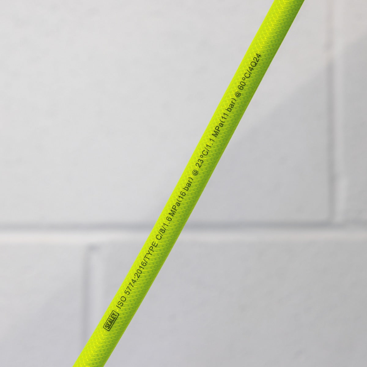 Sealey High-Visibility Air Hose with 1/4"BSP Unions 10m x 8mm AHFC10
