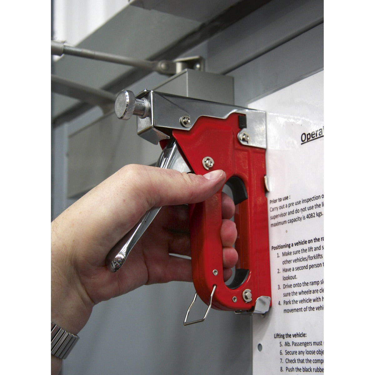 Sealey Premier Heavy-Duty Staple & Brad Nail Gun AK7061