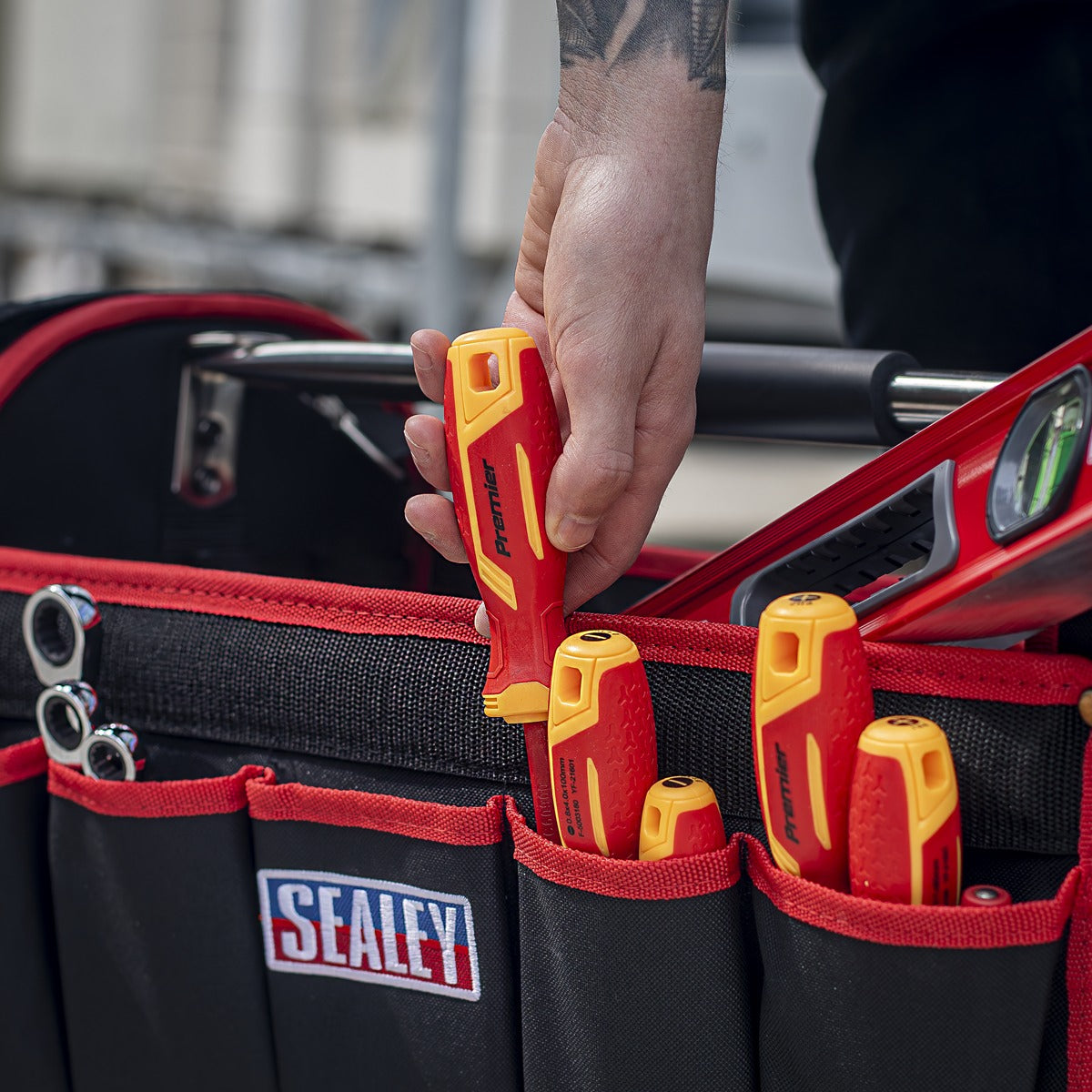 Sealey Premier Electrician's Tool Kit 100pc AP505KIT