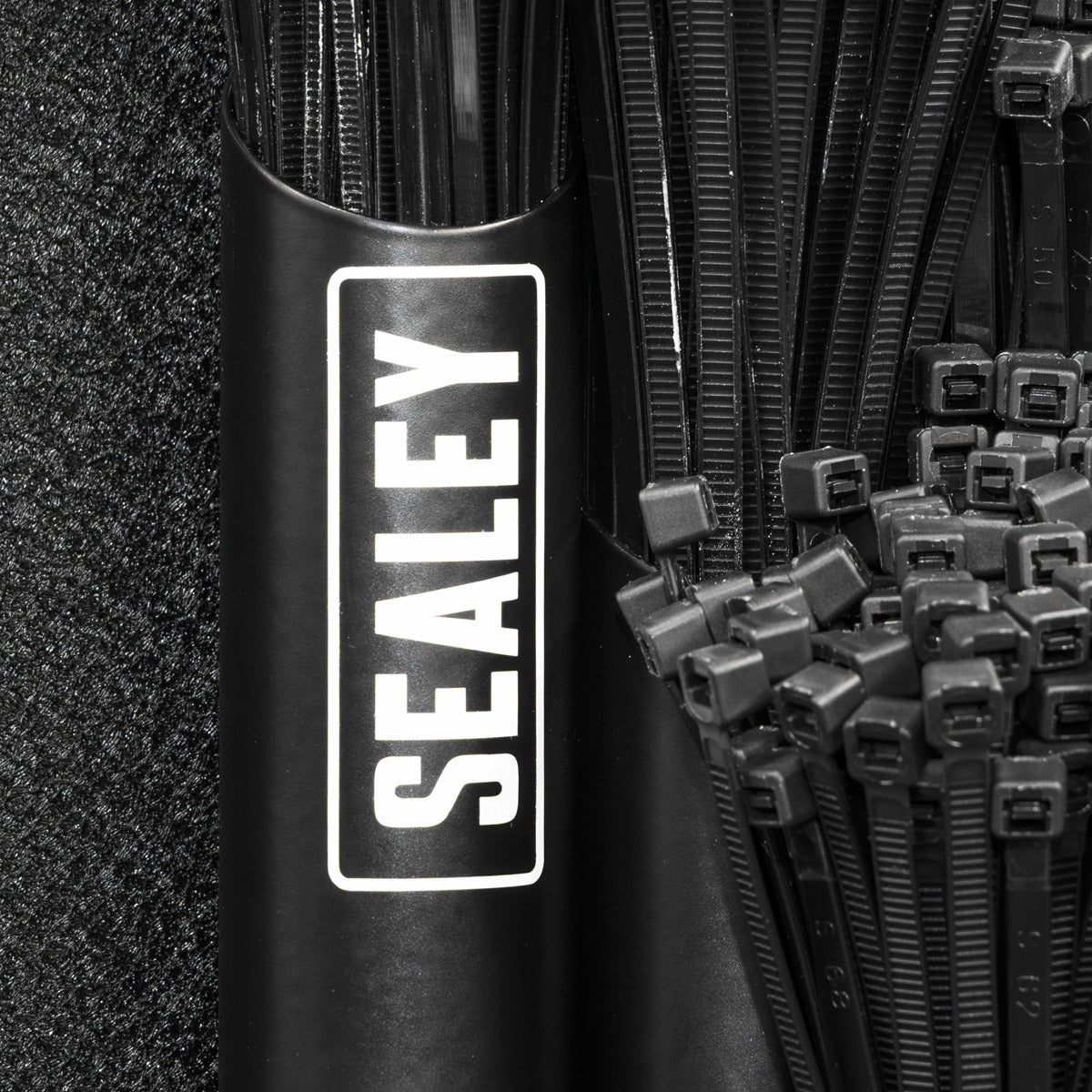Sealey Large Magnetic Cable Tie Holder - Black APCTHBXL