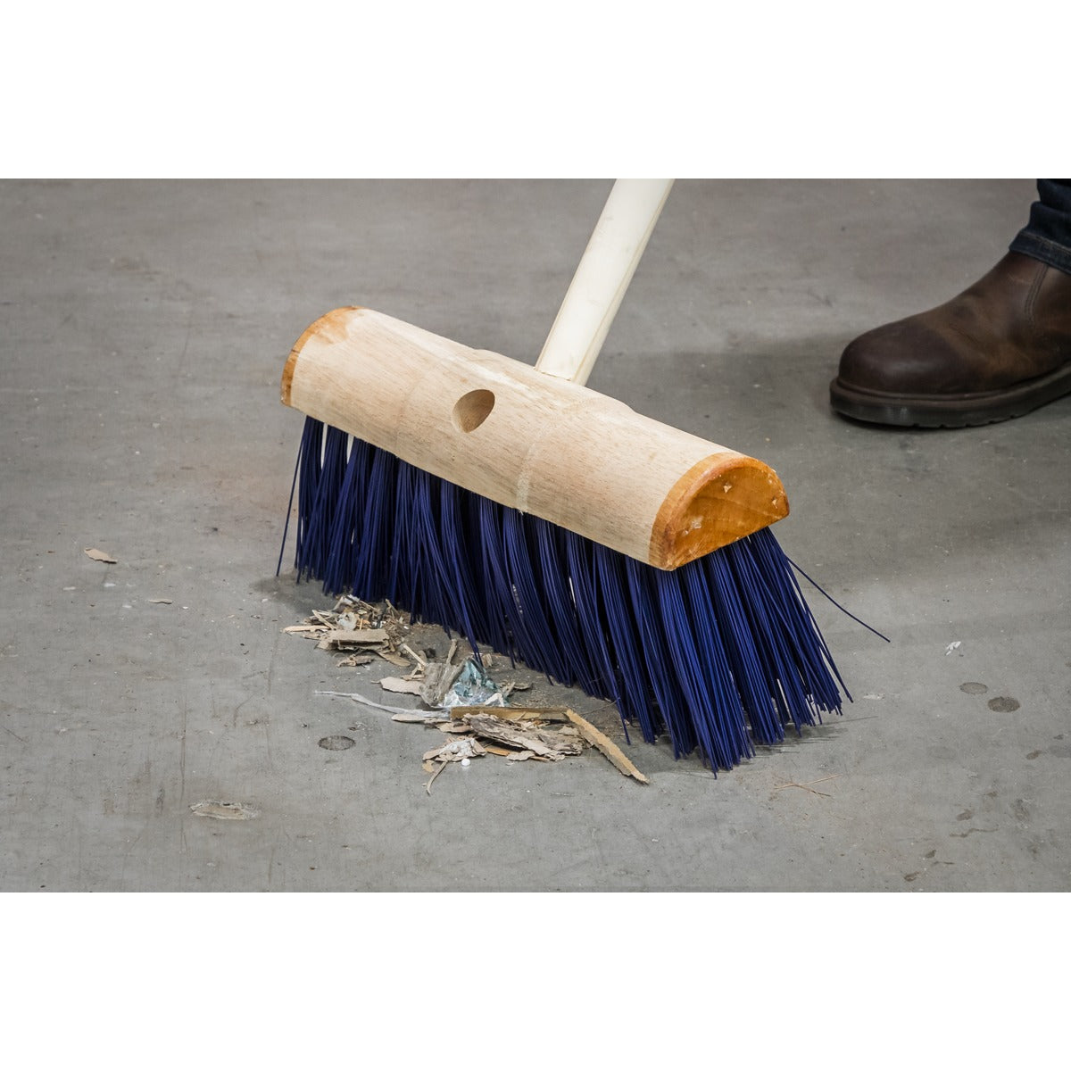 Sealey Stiff/Hard Bristle Yard Broom 13"(325mm) BM13H