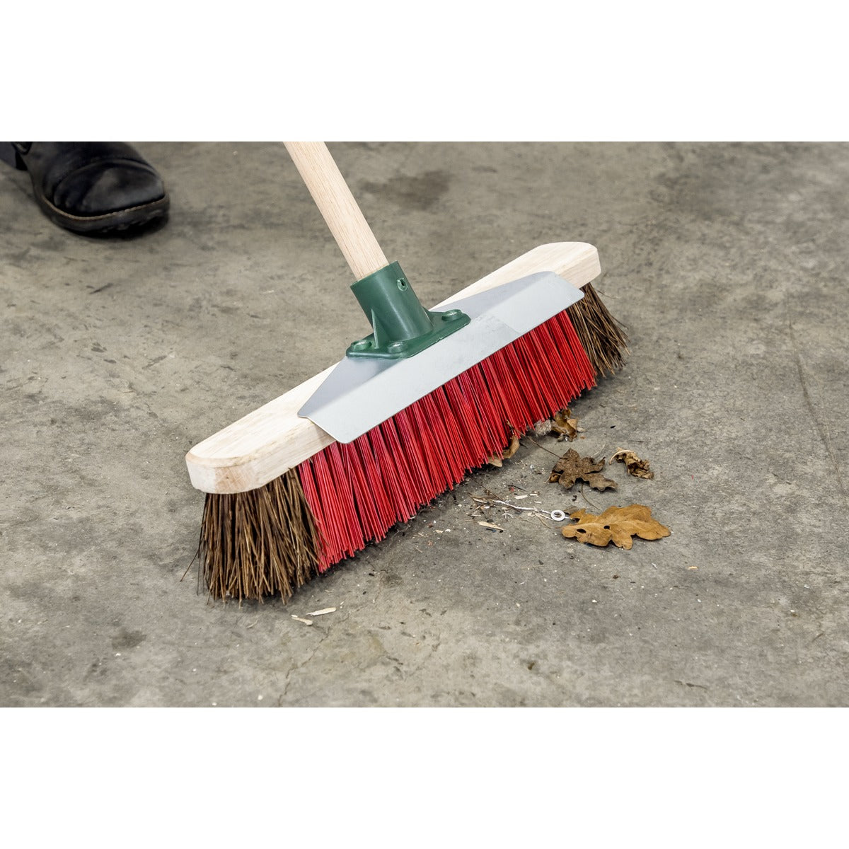 Sealey Heavy-Duty Stiff/Hard Bristle Broom with Scraper 16"(405mm) BM16SC