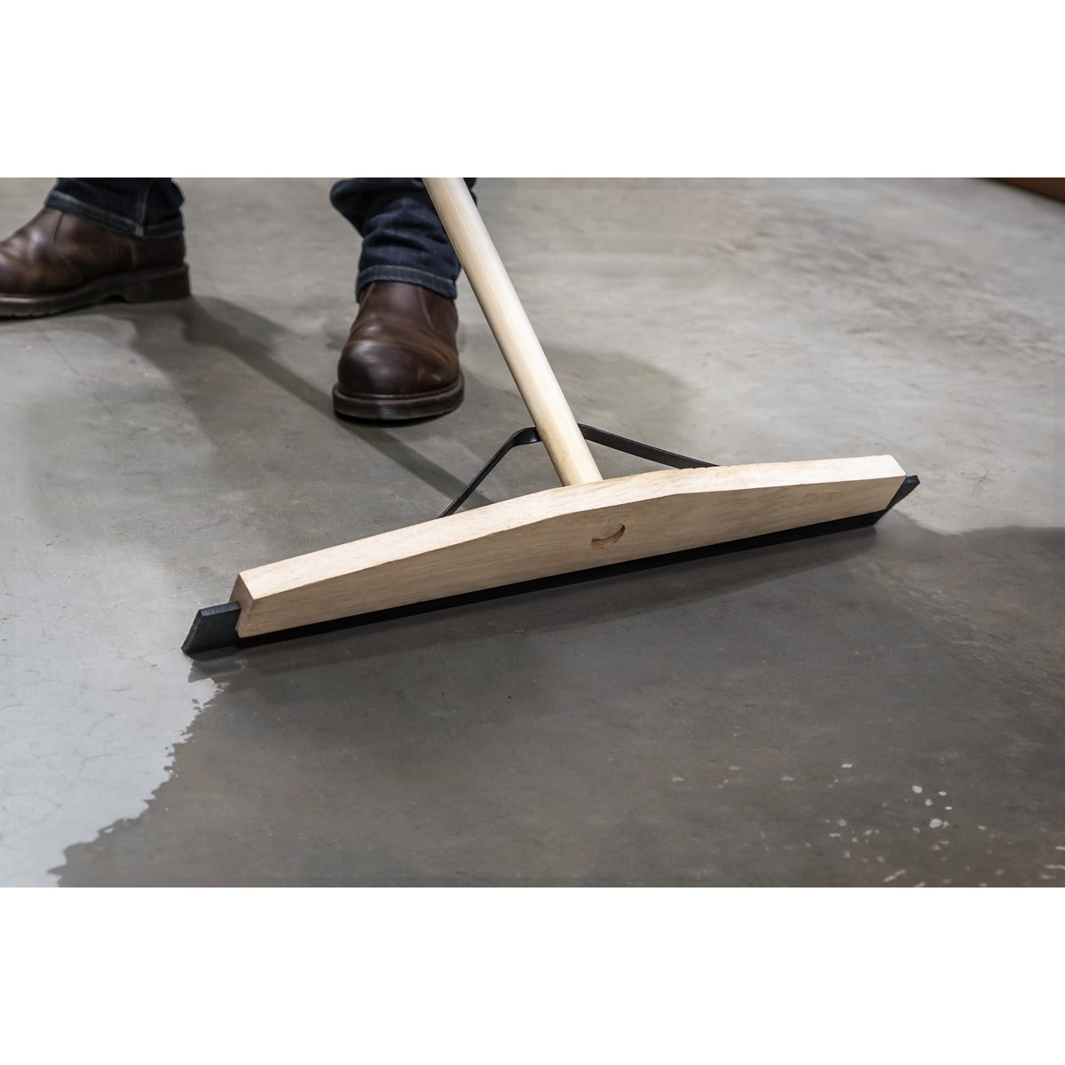 Sealey Rubber Floor Squeegee with Wooden Handle 24"(600mm) BM24RS