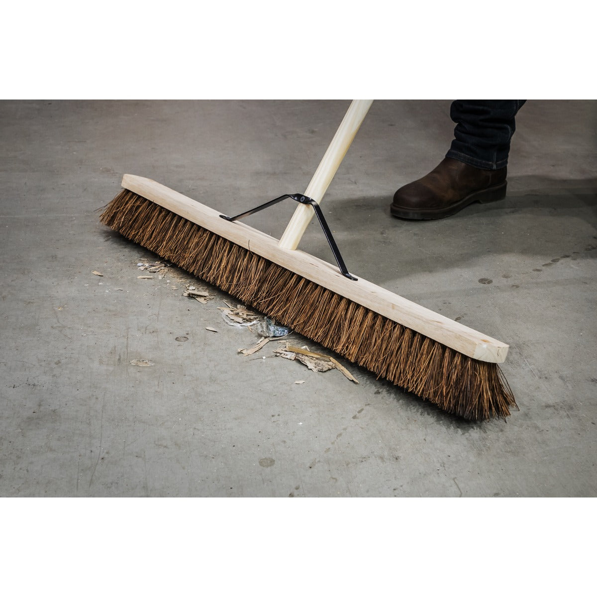 Sealey Stiff/Hard Bristle Broom 36"(900mm) BM36H