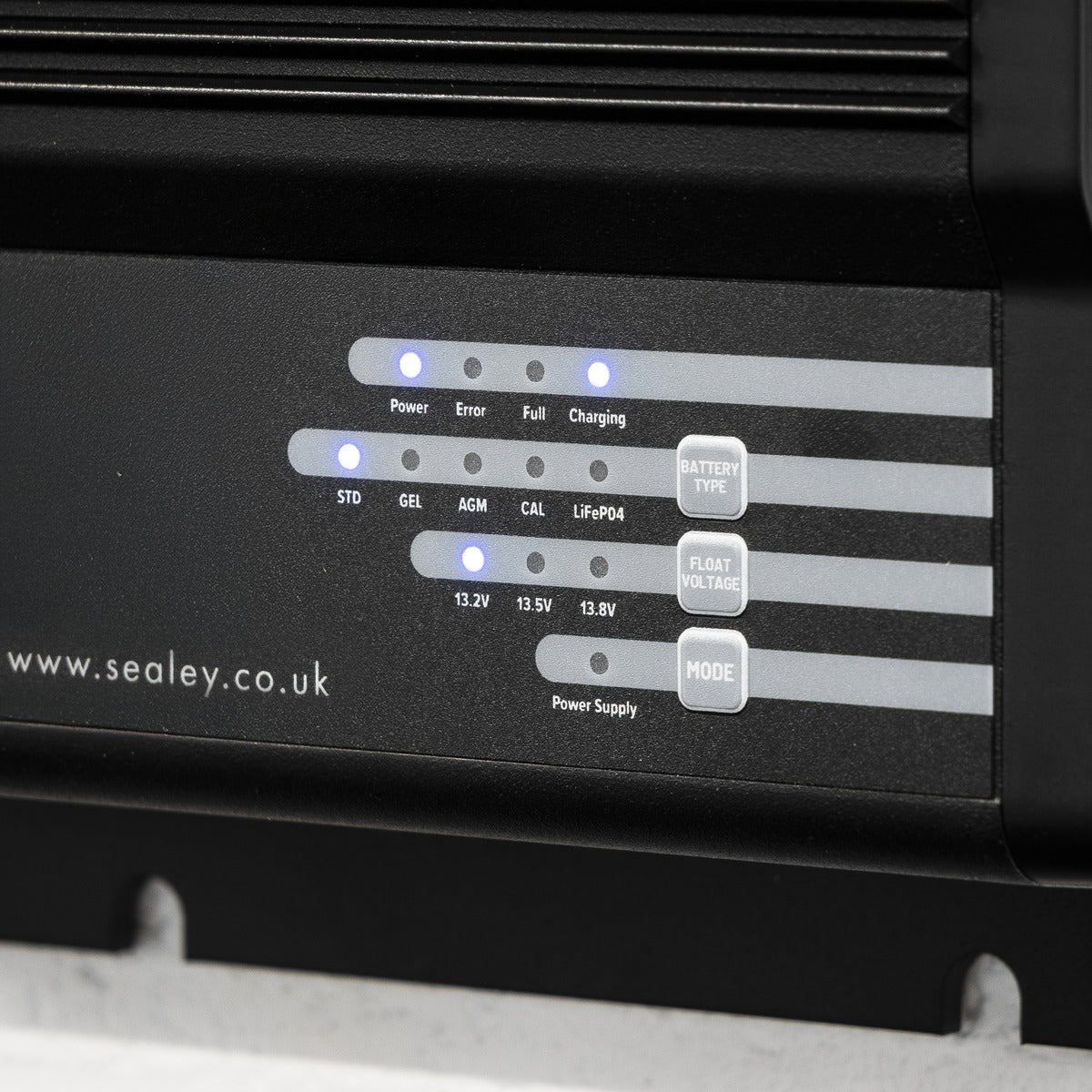 Sealey 12V Smart Charger/Maintainer 25A BSCU25A
