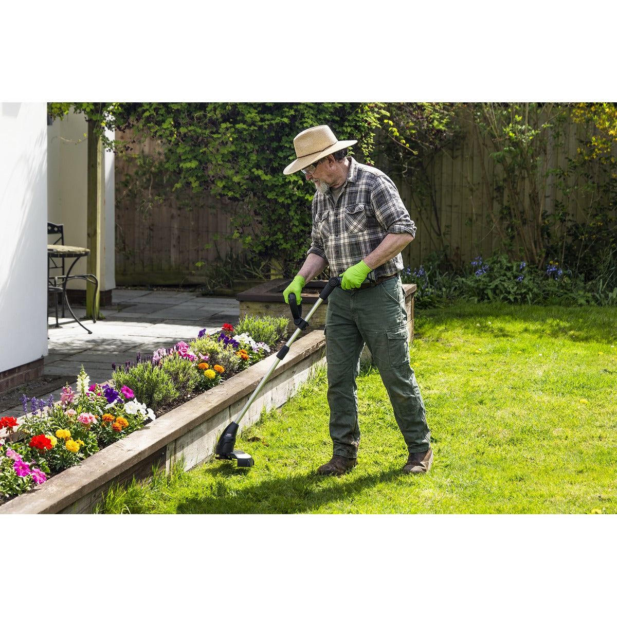Sealey SV10.8 Series Cordless Grass Trimmer 10.8V - Body Only CP108VGSBO