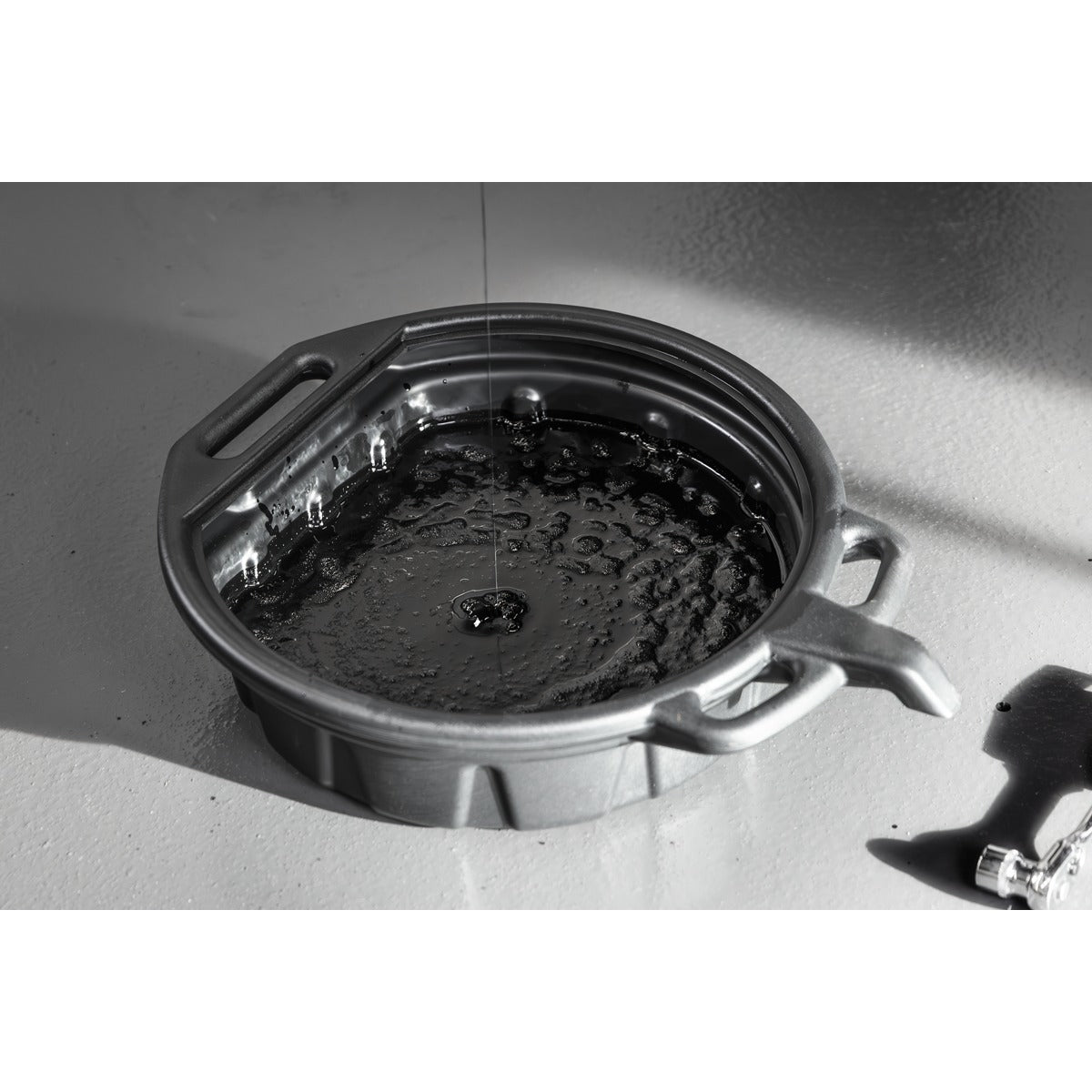 Sealey Oil Drain Pan 7.6L DRP02