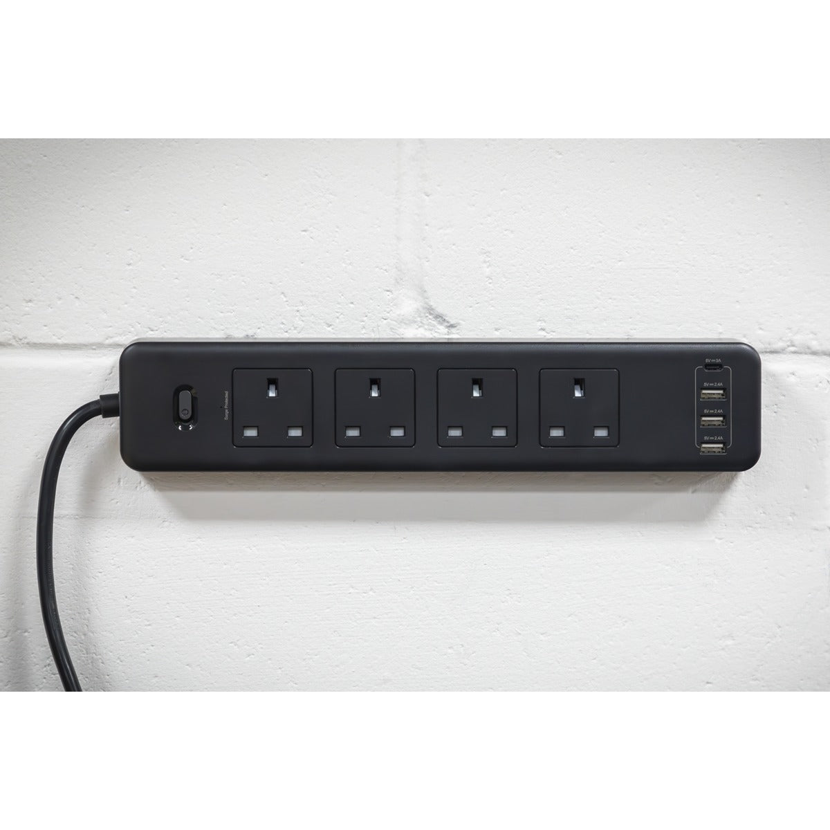 Sealey 2.6m Extension Lead with USB Ports - Black EL34USBB