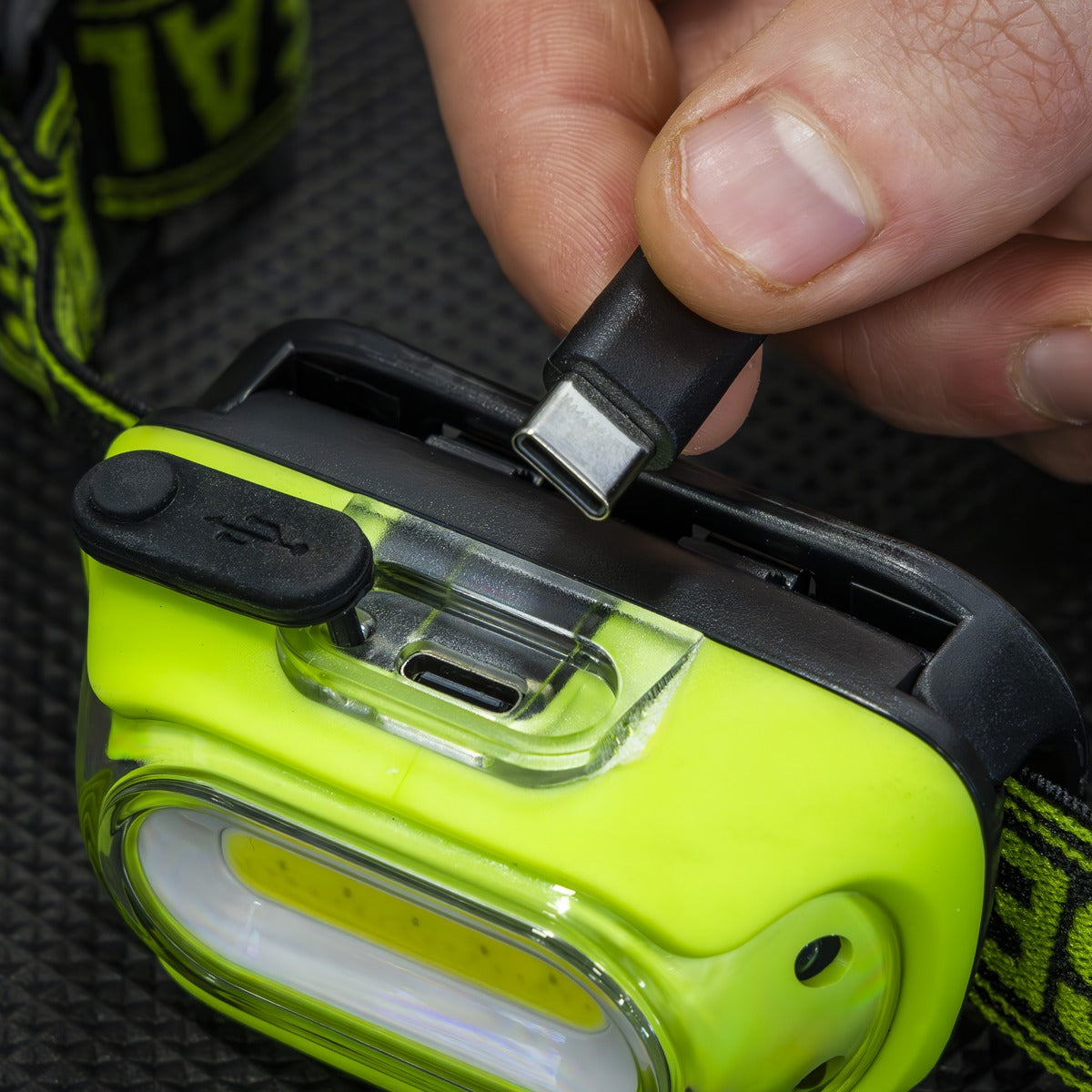 Sealey Rechargeable Head Torch with Auto-Sensor 8W COB LED - Green HT08RG