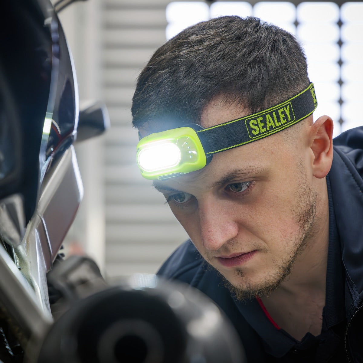 Sealey Rechargeable Head Torch with Auto-Sensor 8W COB LED - Green HT08RG