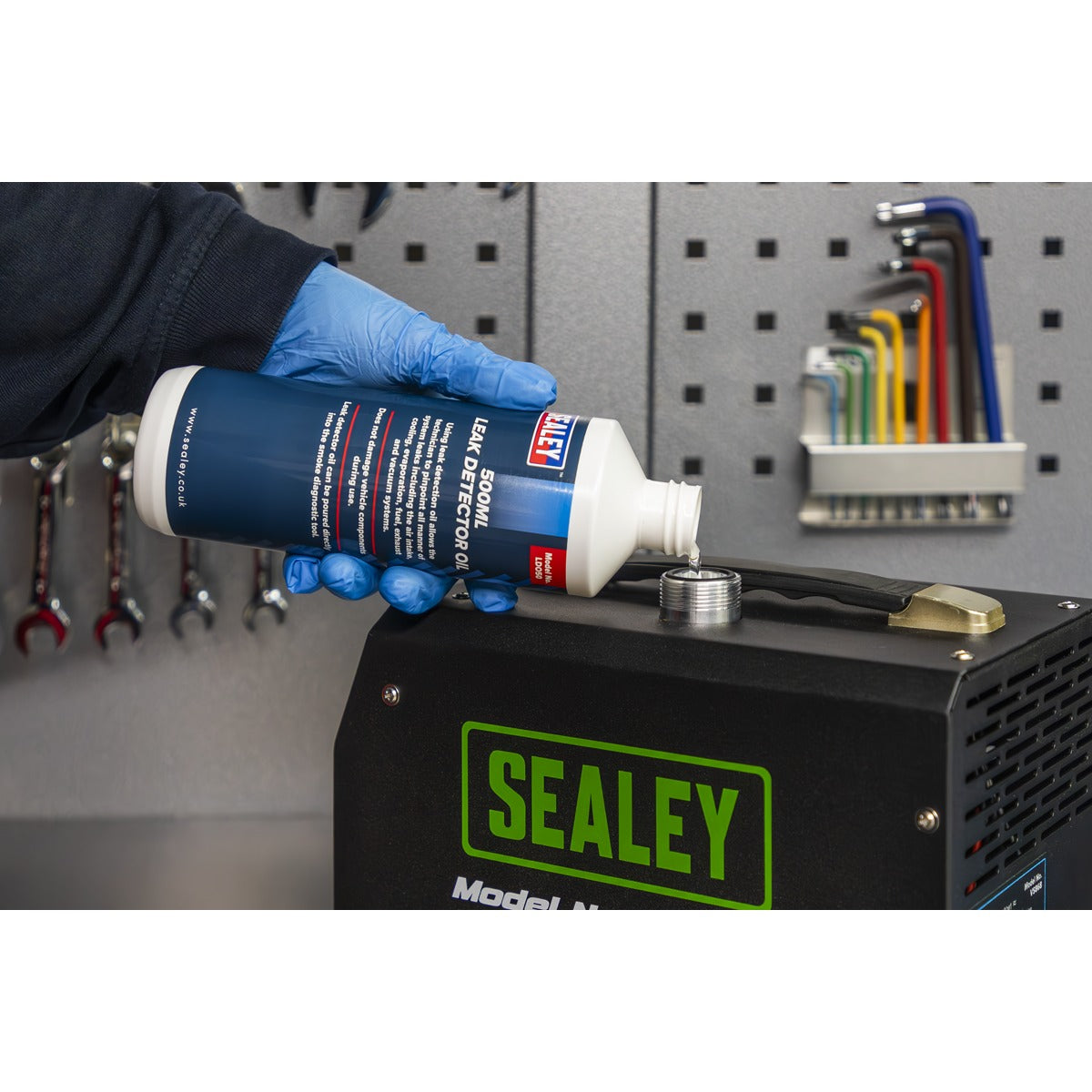 Sealey Leak Detector Oil 500ml LDO50