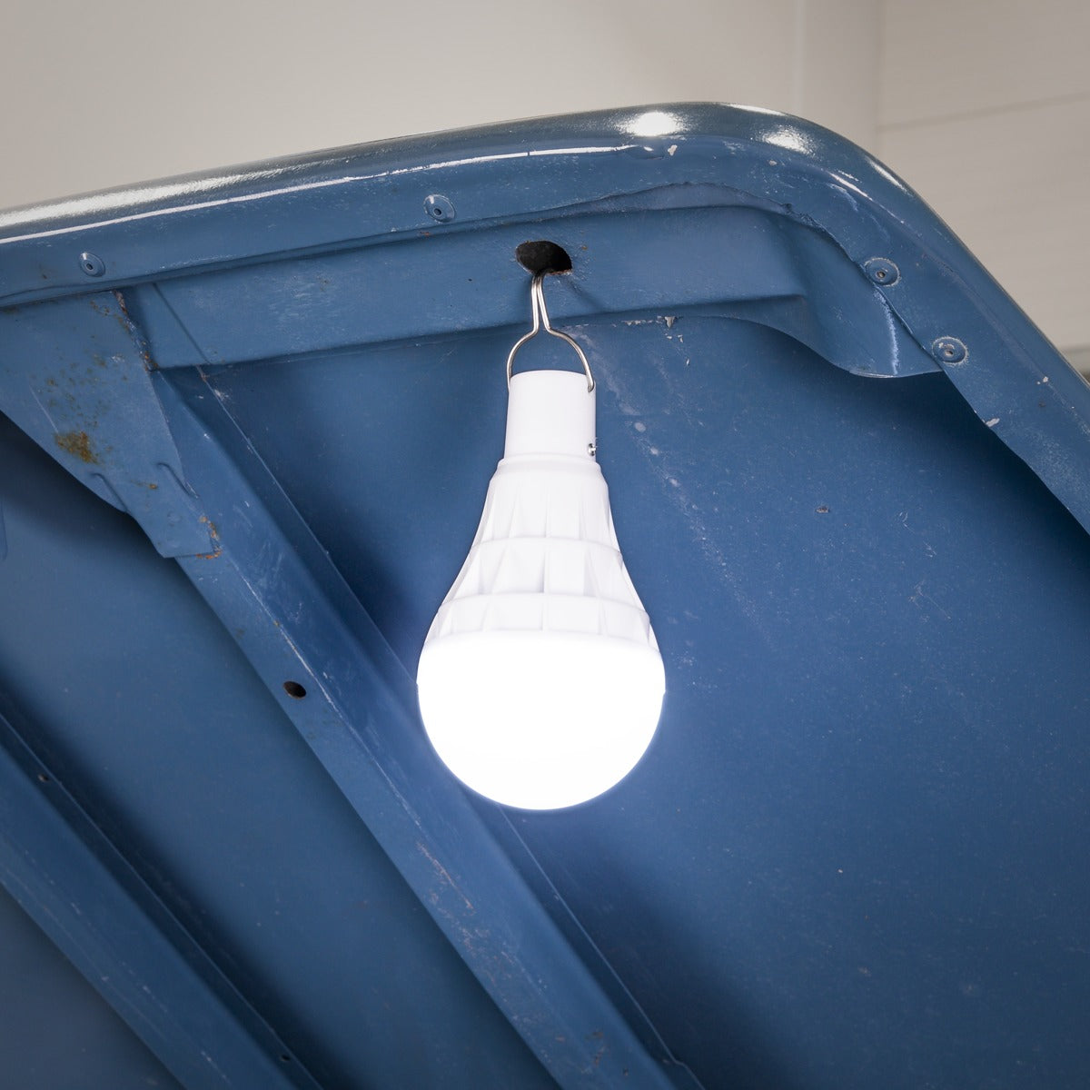 Sealey Rechargeable Bulb 3W SMD LED LED3WB