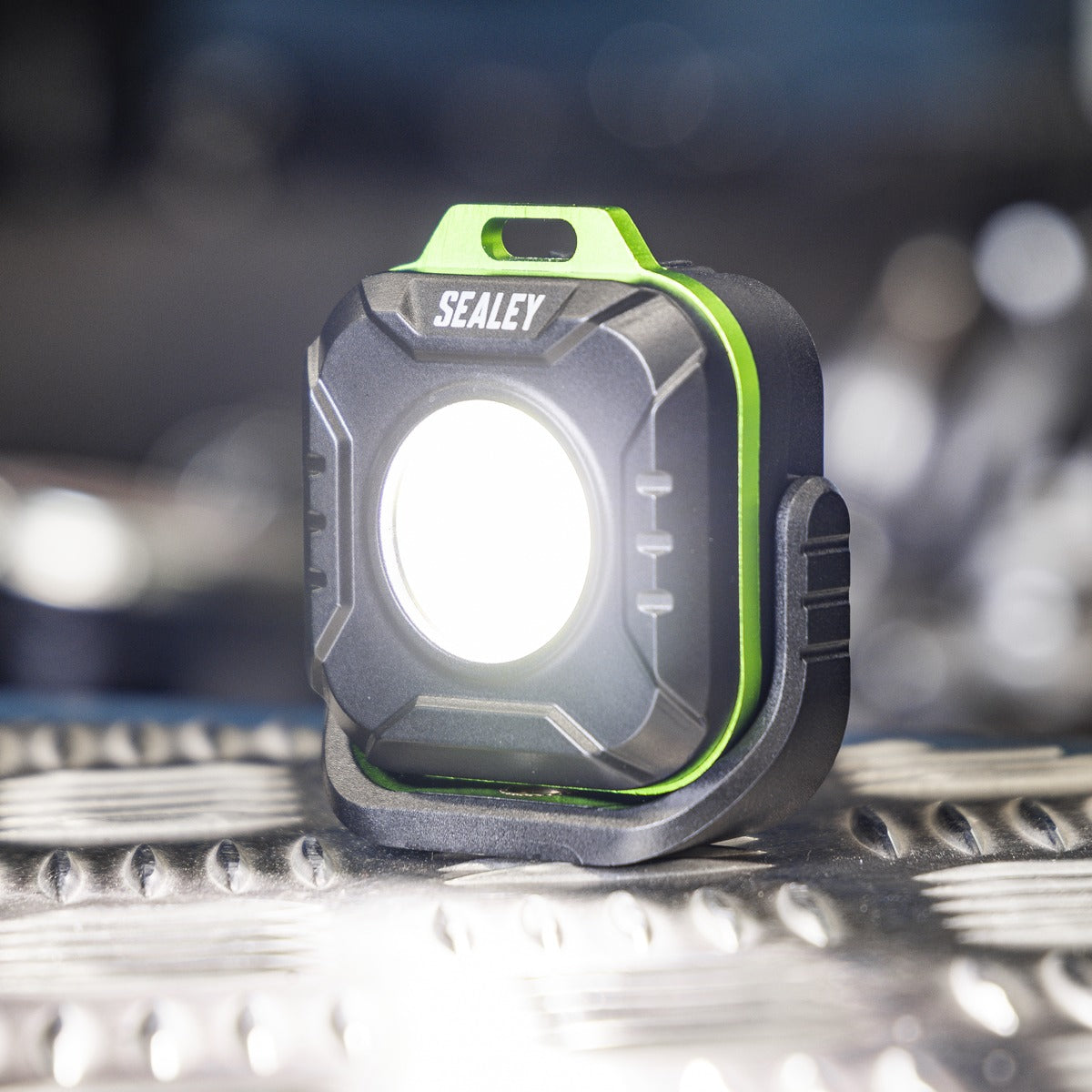 Sealey Rechargeable Pocket Floodlight 5W COB LED LED500P