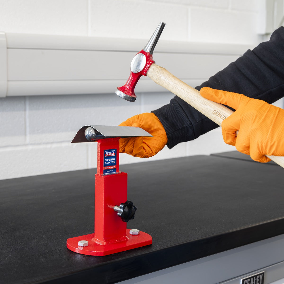 Sealey Benchtop Mount for Dollies MW11