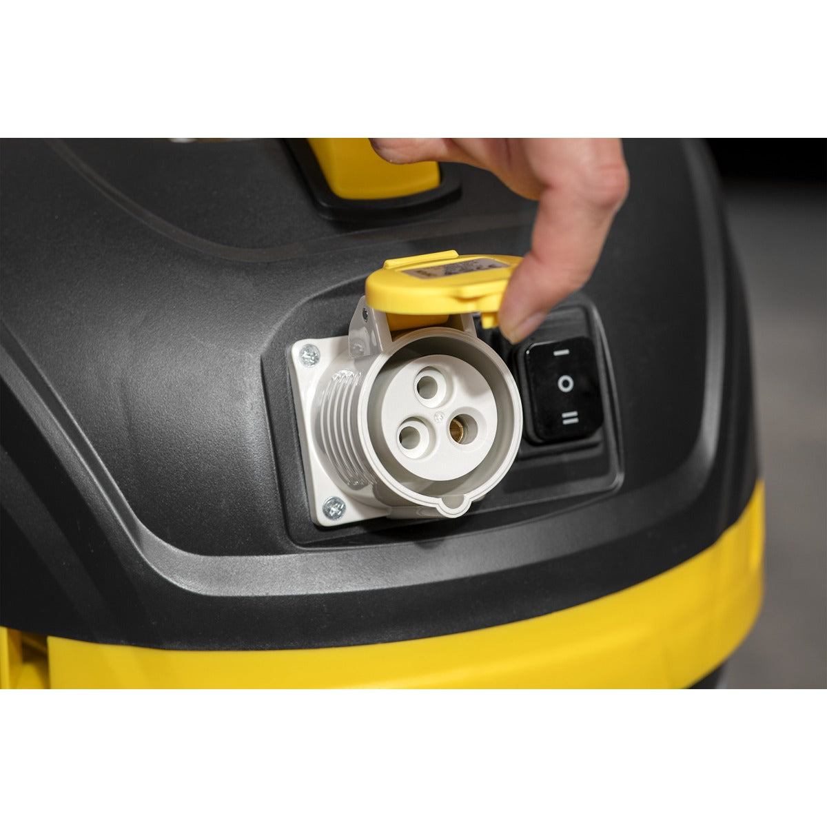 Sealey BuilderVac Wet & Dry Vacuum Cleaner 15L Stainless Steel Drum M Class Filtration 110V PC150BV110V