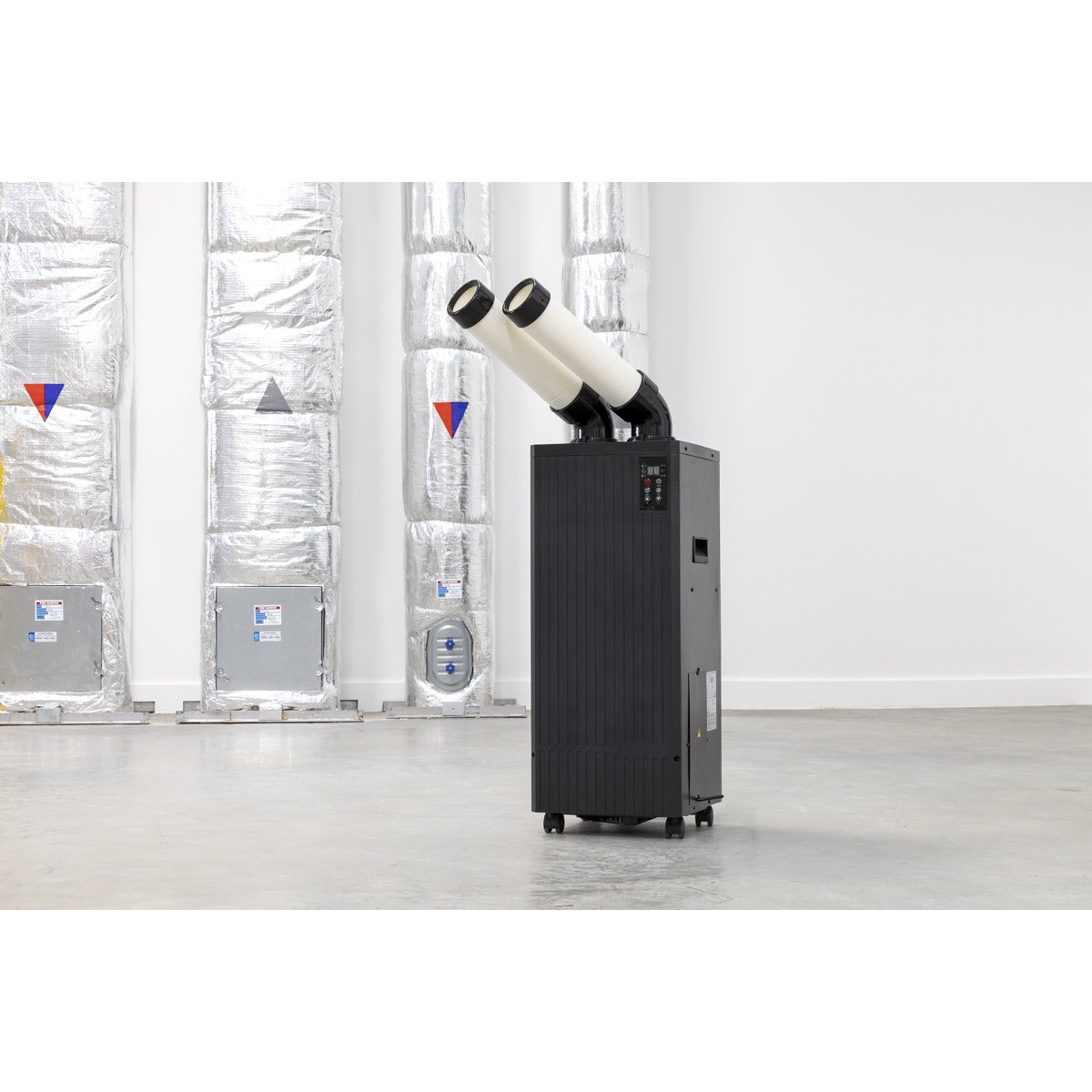 Sealey Industrial Spot Cooler Air Conditioner/Dehumidifier/Air Cooler 8,500Btu/hr (2.5kW) SAC8500