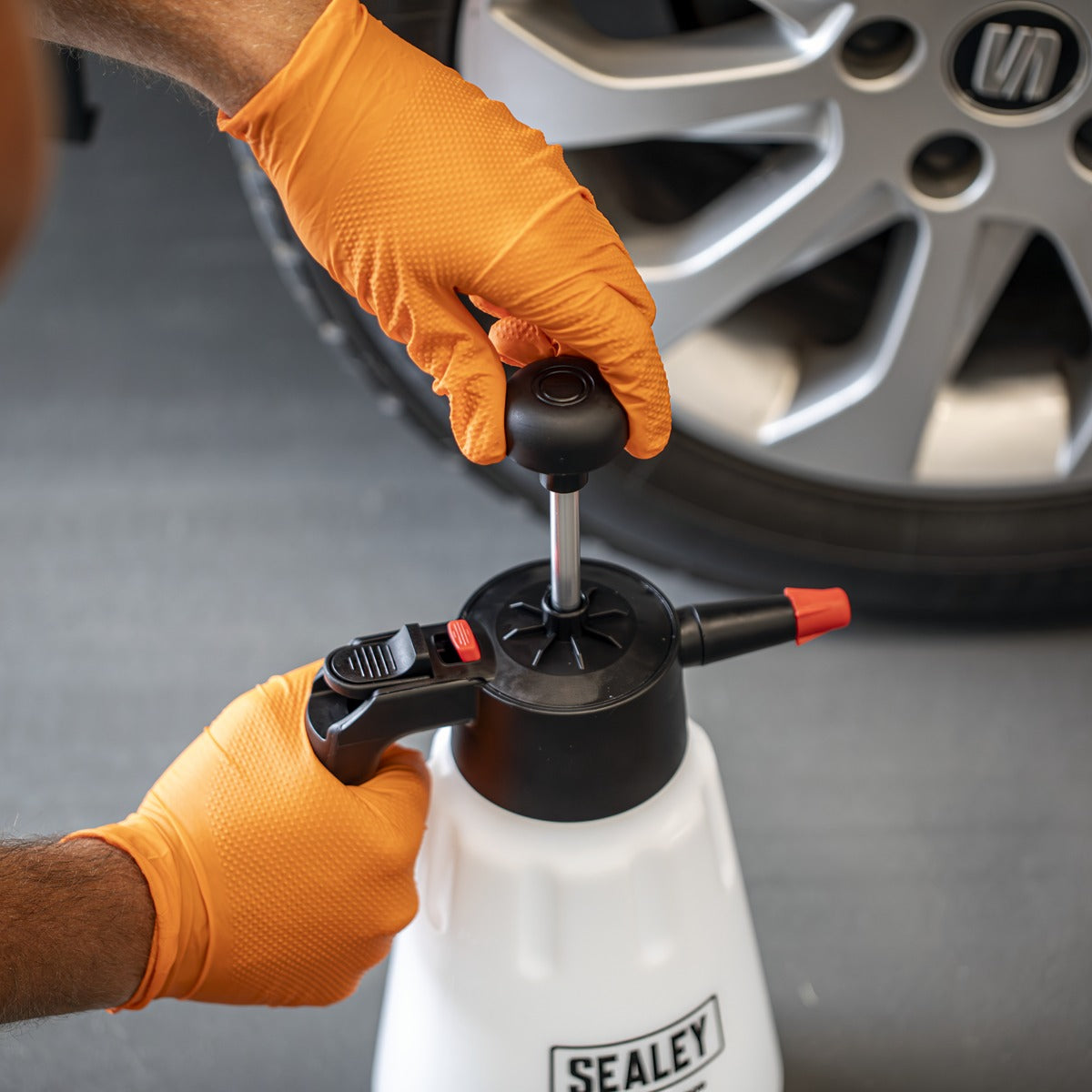 Sealey Snow Foaming/Detailing/Maintenance Pressure Sprayer 2L SCSG09