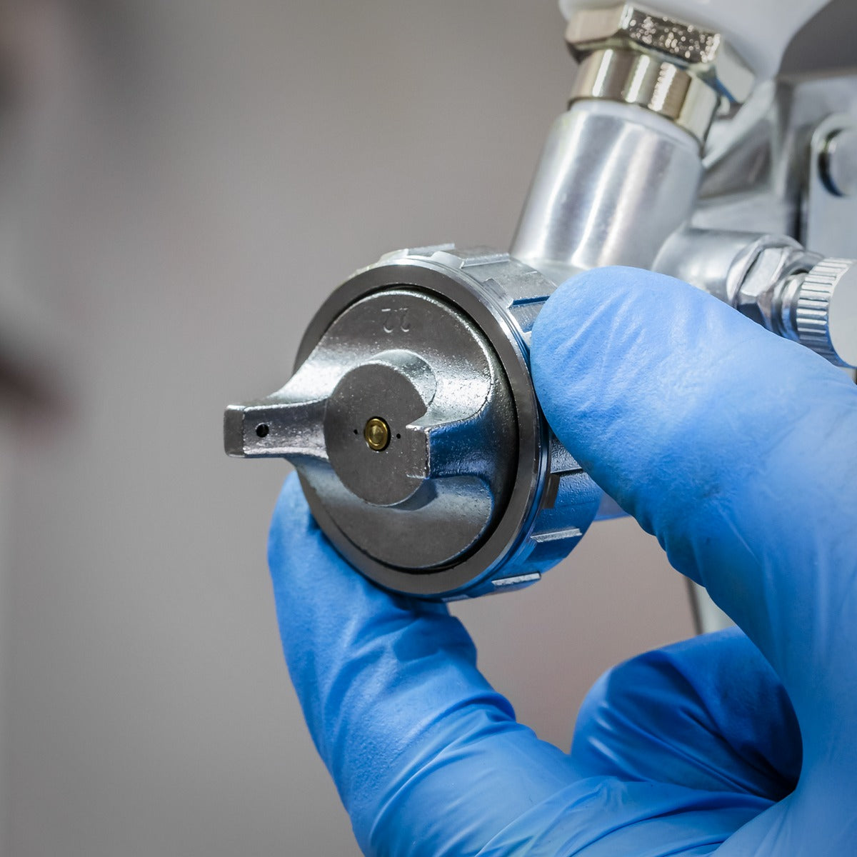 Sealey Gravity Feed Spray Gun 2.2mm Set-Up SSG501