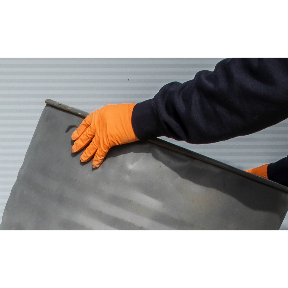 Sealey Diamond Grip Extra-Thick Nitrile Powder-Free Gloves, Orange, Large - Pack of 50 SSP56L