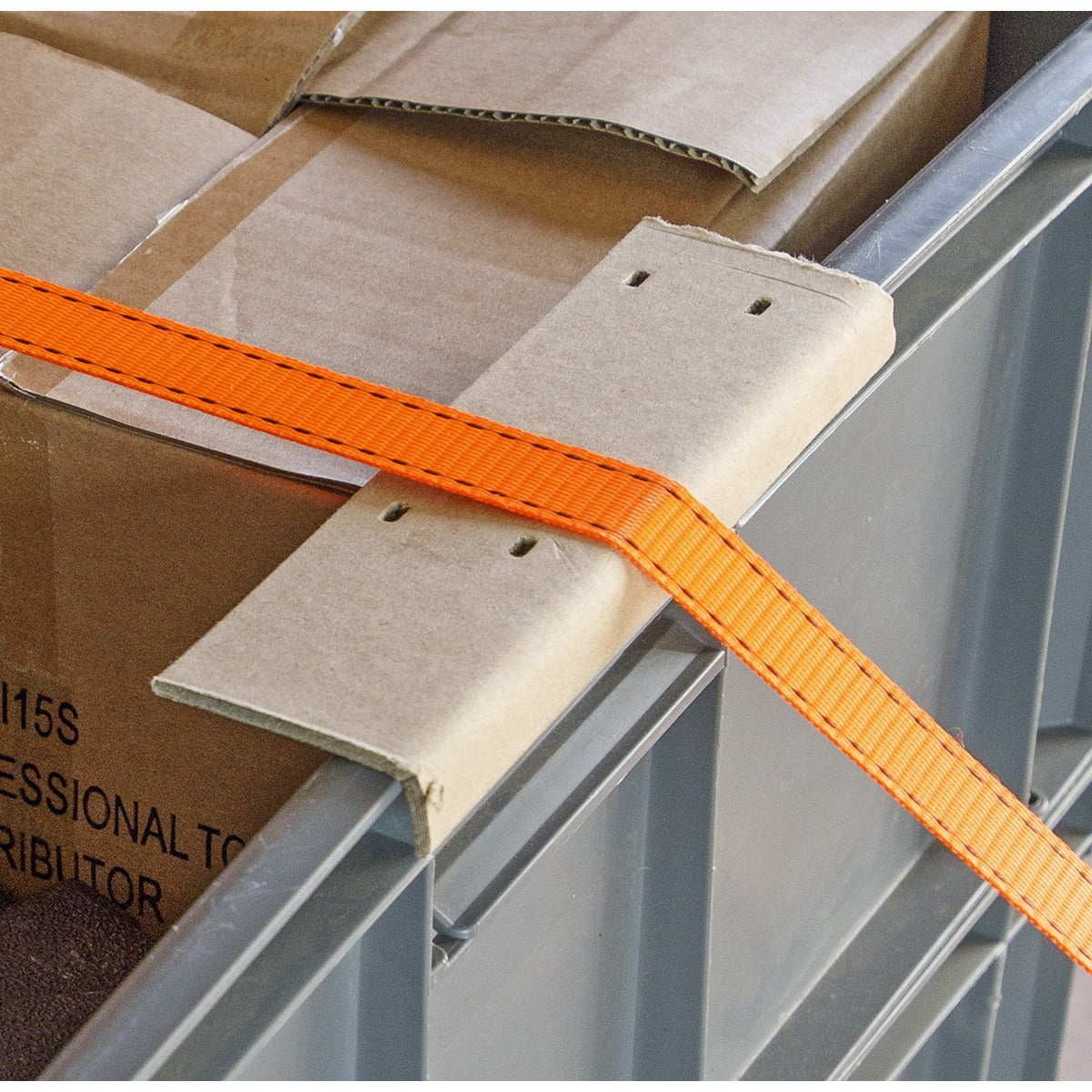 Sealey Ratchet Strap Polyester Webbing with Corner Protector 25mm x 5m 600kg Breaking Strength TD0635E