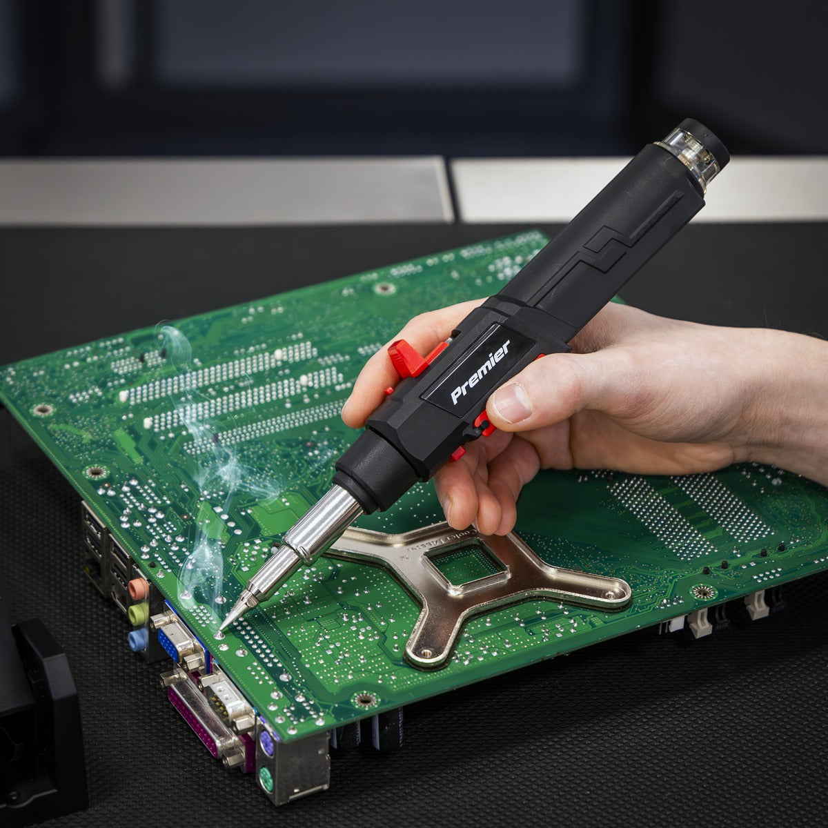 Premier Butane Soldering Iron Kit 3-in-1 Quick Release AK2976