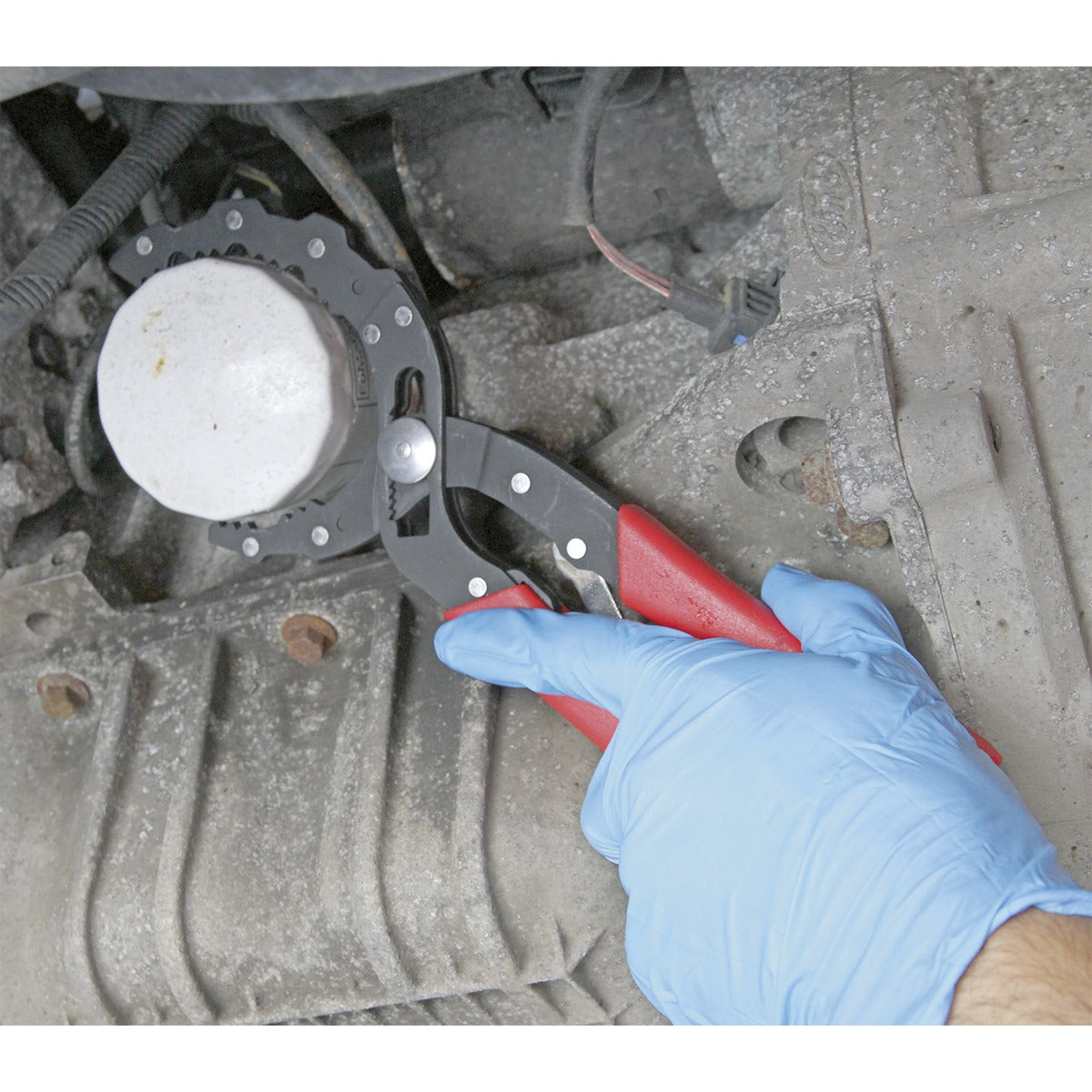 Premier Auto-Adjusting Oil Filter Pliers AK6419