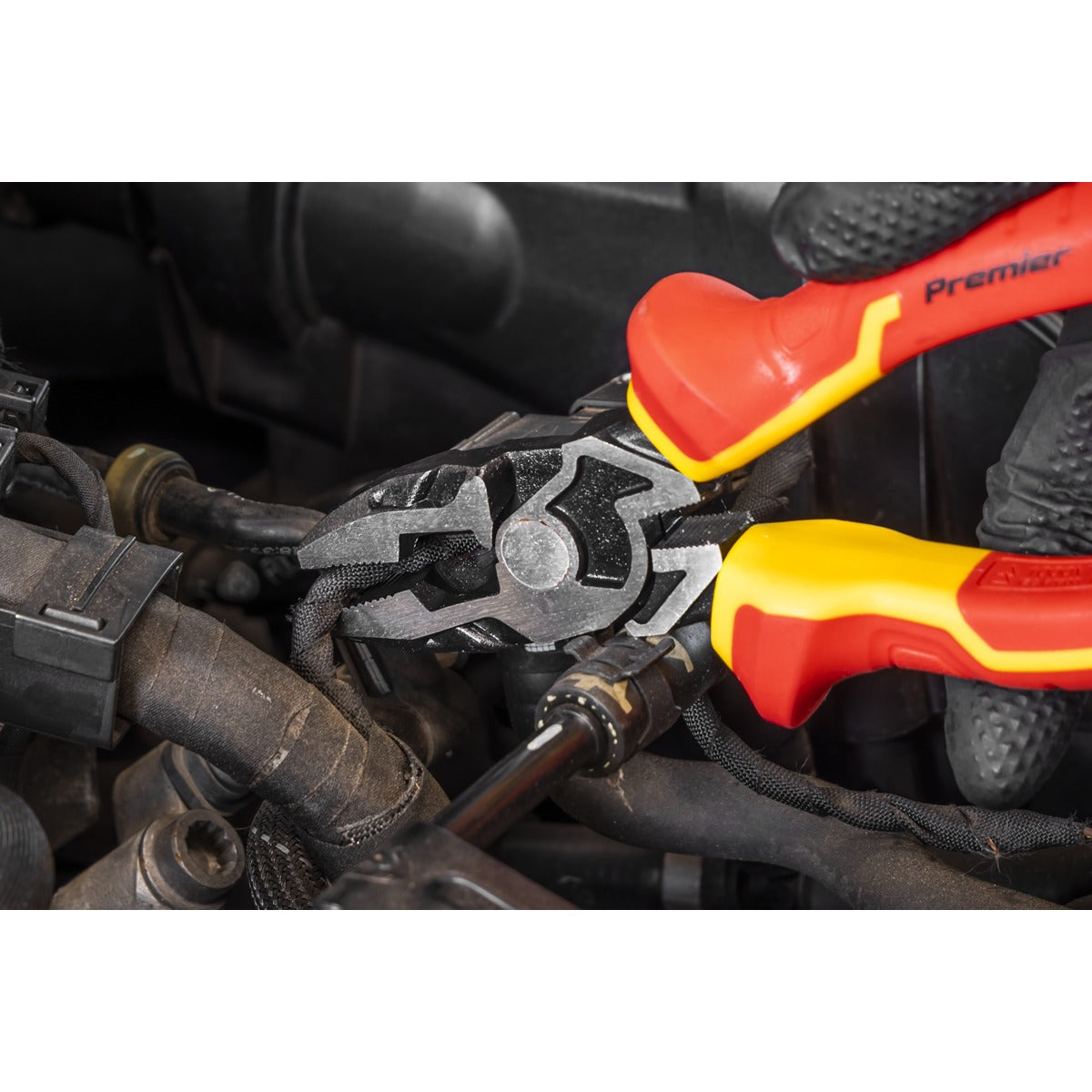 Premier High Leverage Combination Pliers 175mm - VDE Approved AK83454