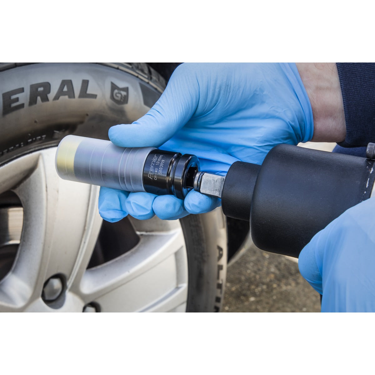 Premier Alloy Wheel Ultra-Power Impact Socket 1/2"Sq Drive 19mm SX03919