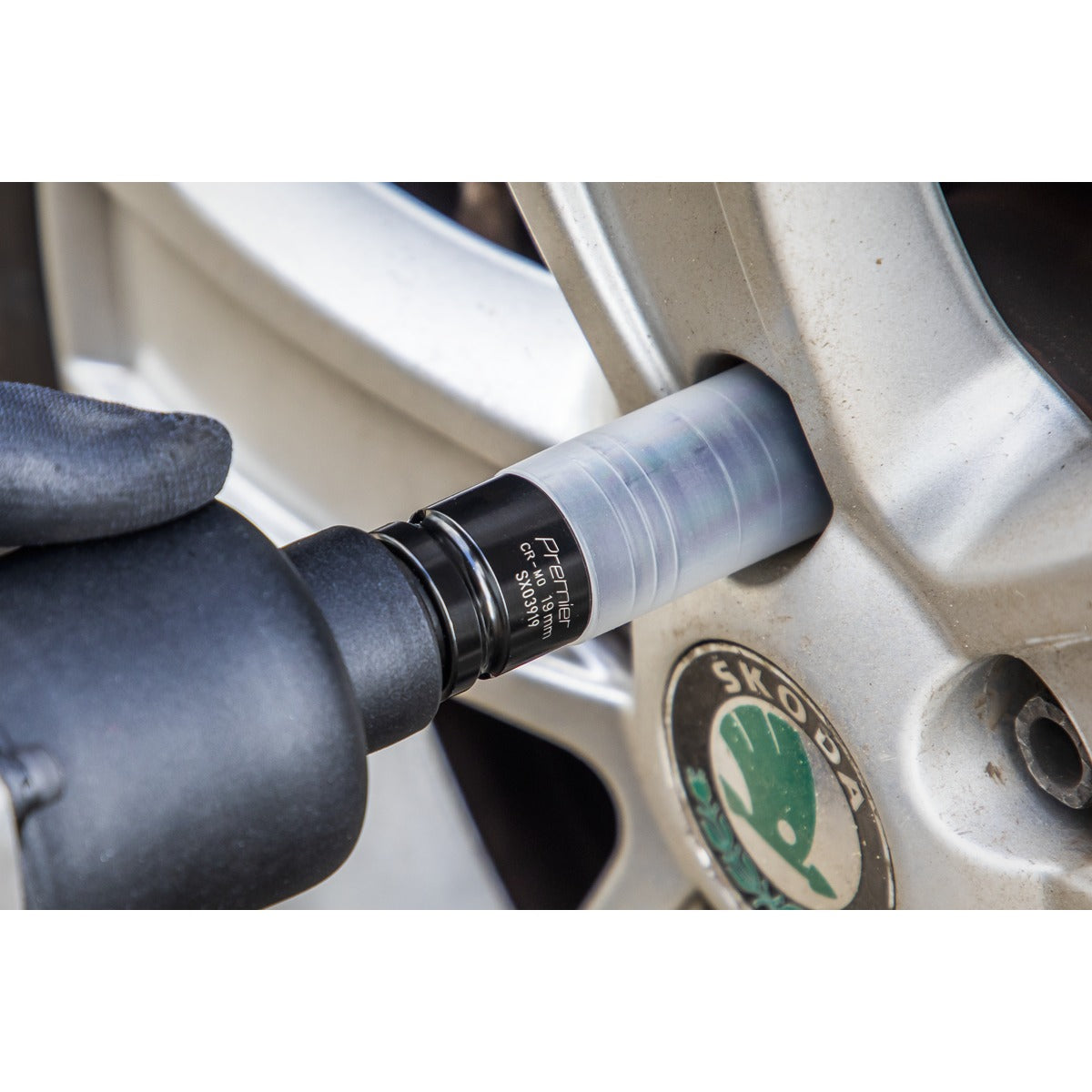 Premier Alloy Wheel Ultra-Power Impact Socket 1/2"Sq Drive 19mm SX03919